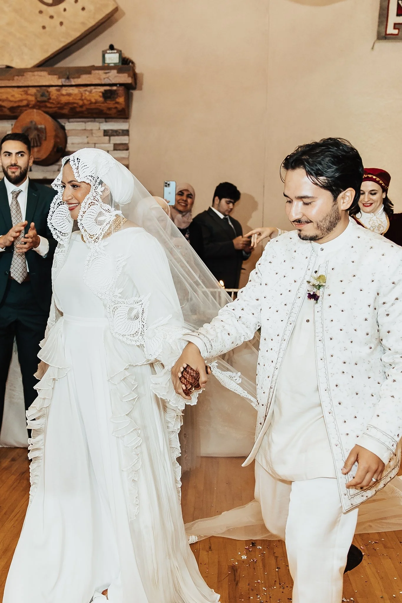 Alicia+lucia+photography+-+multicultural+wedding+-+southwest+wedding+-+naturepointe+wedding+-+albuquerque+wedding_0122.jpg