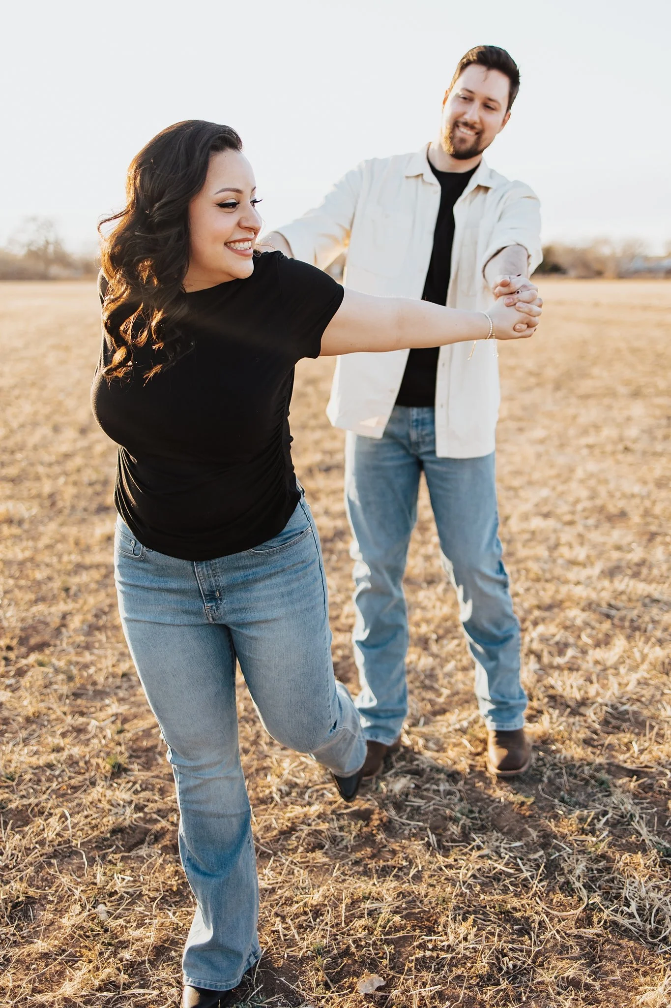 Alicia+lucia+photography+-+desert+engagement+-+southwest+engagement+-+santa+fe+wedding_0006.jpg