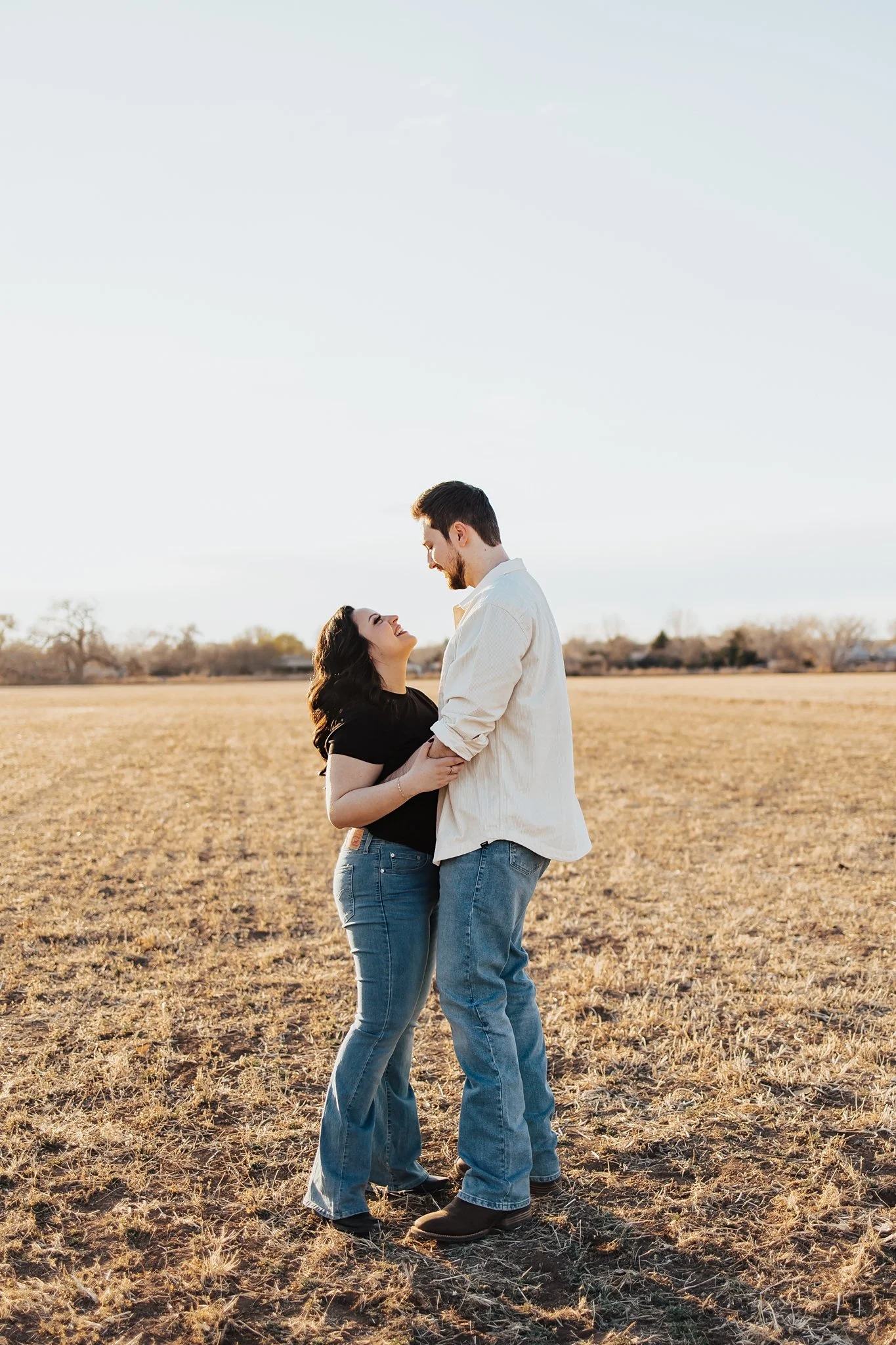Alicia+lucia+photography+-+desert+engagement+-+southwest+engagement+-+santa+fe+wedding_0008.jpg