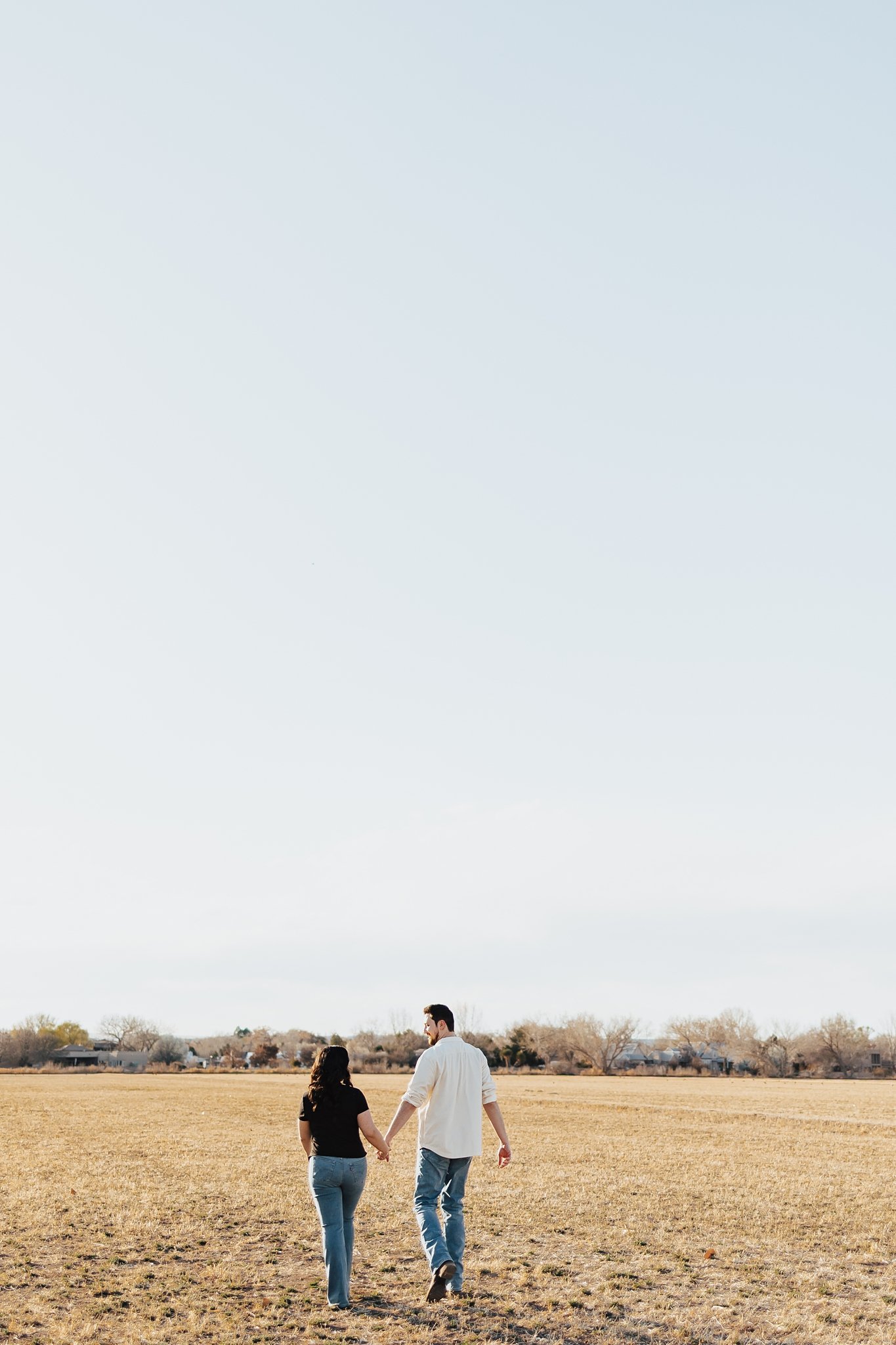Alicia+lucia+photography+-+desert+engagement+-+southwest+engagement+-+santa+fe+wedding_0015.jpg