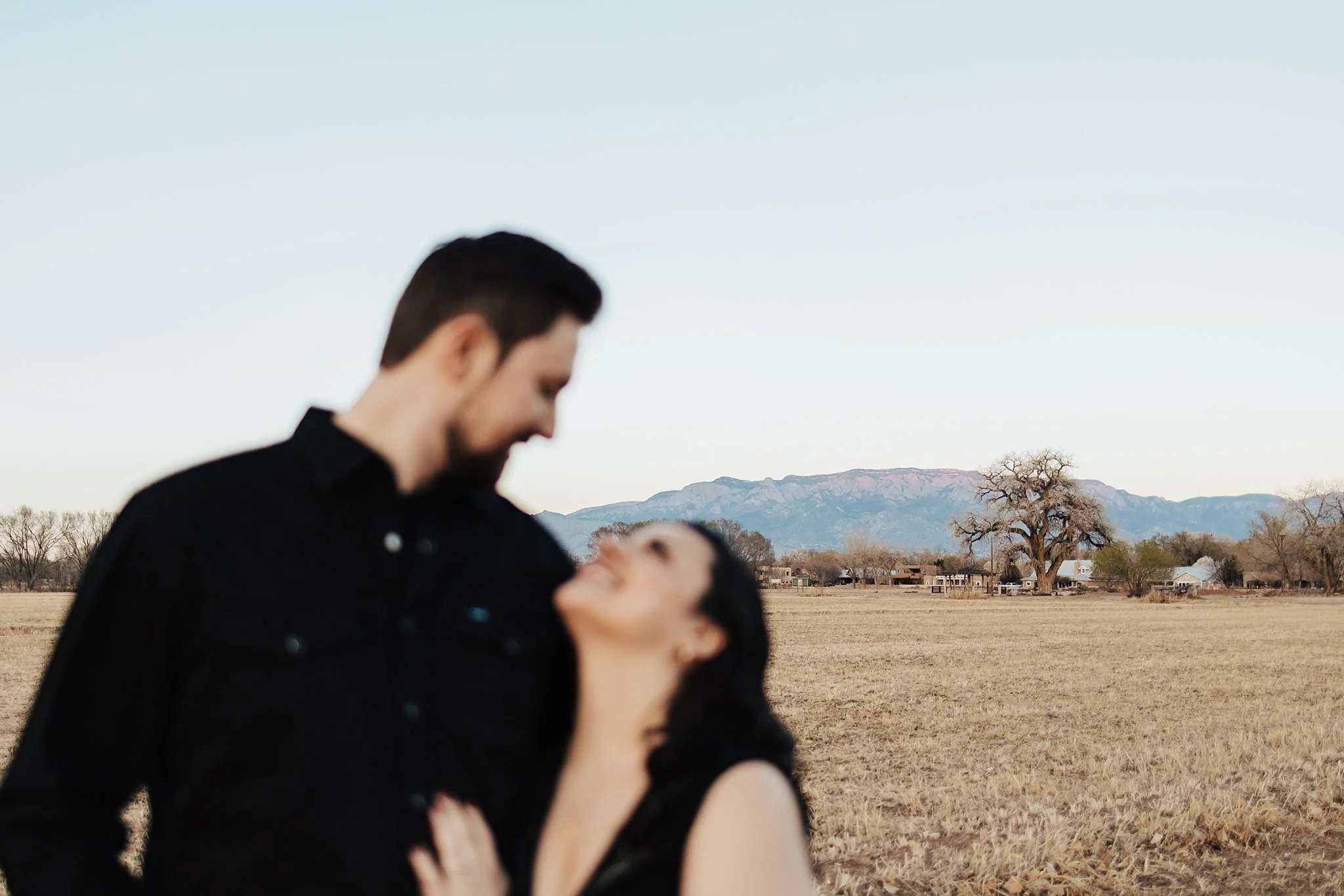 Alicia+lucia+photography+-+desert+engagement+-+southwest+engagement+-+santa+fe+wedding_0063.jpg