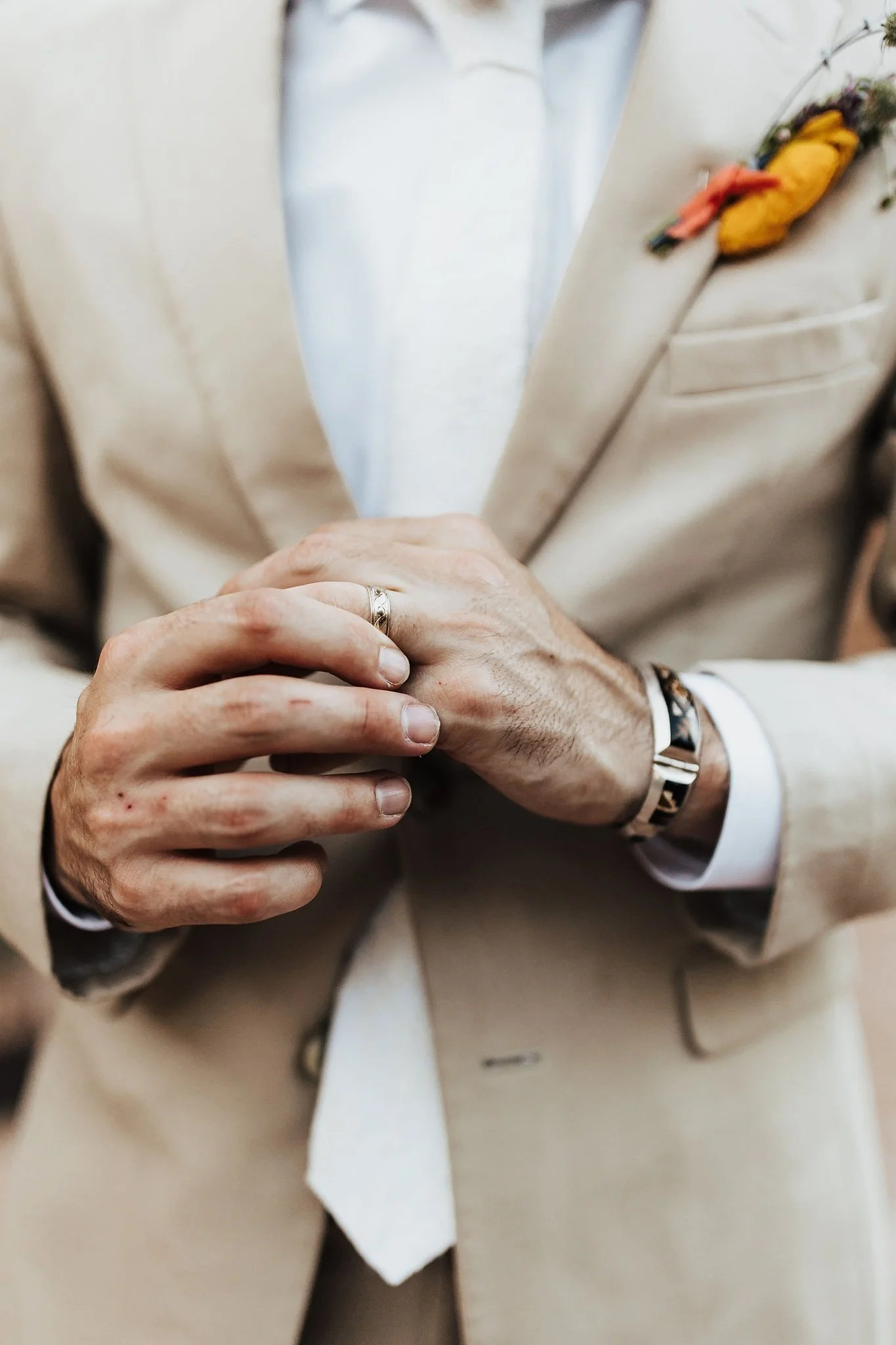 Alicia+lucia+photography+-+groom+style+-+destination+wedding+-+southwest+wedding_0013.jpg