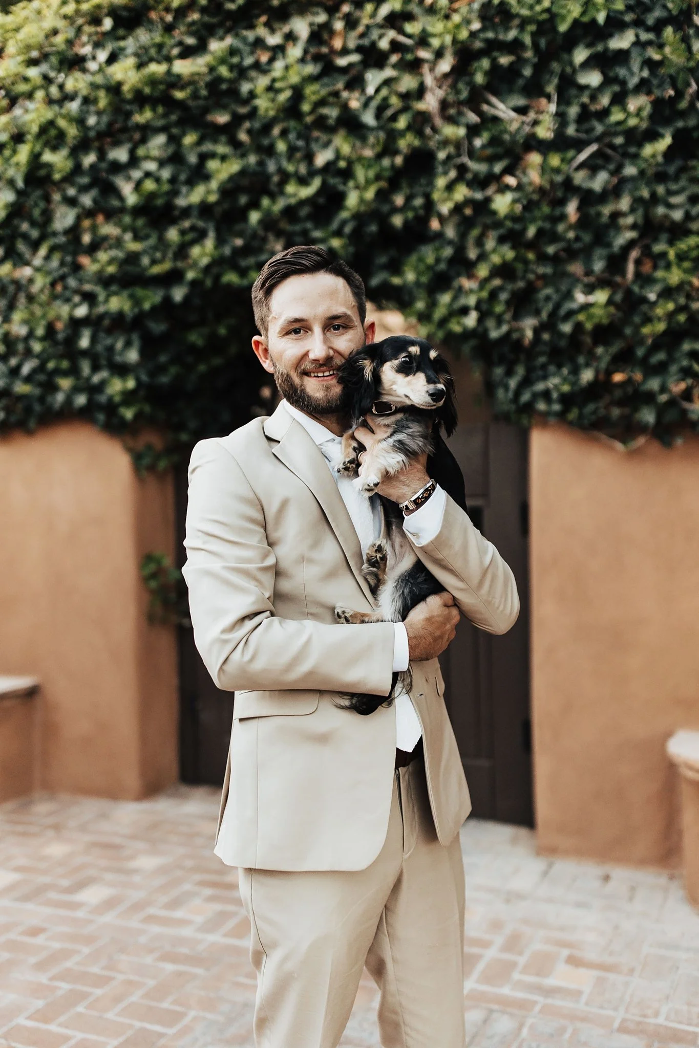 Alicia+lucia+photography+-+groom+style+-+destination+wedding+-+southwest+wedding_0015.jpg
