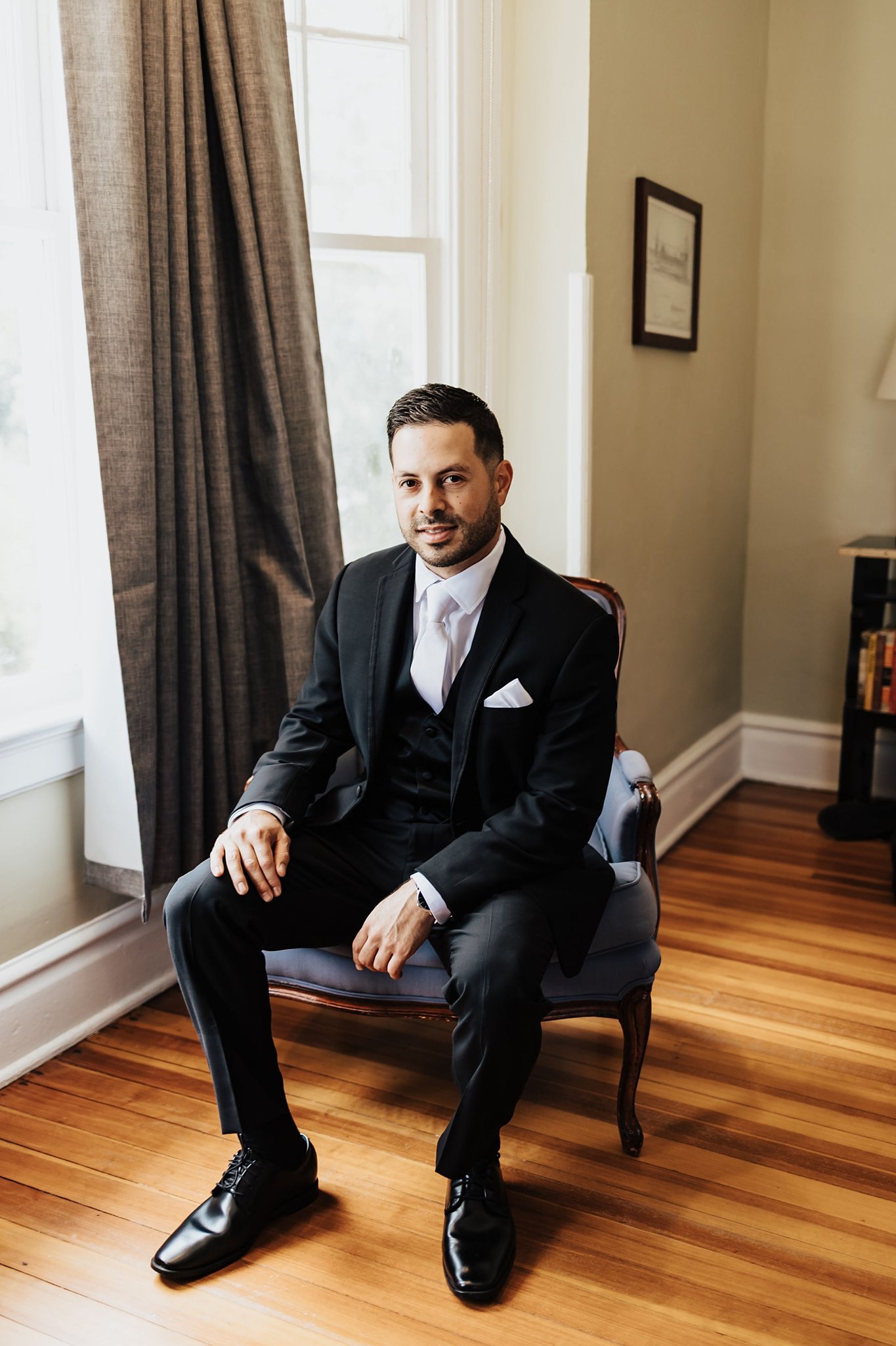 Alicia+lucia+photography+-+groom+style+-+destination+wedding+-+southwest+wedding_0029.jpg