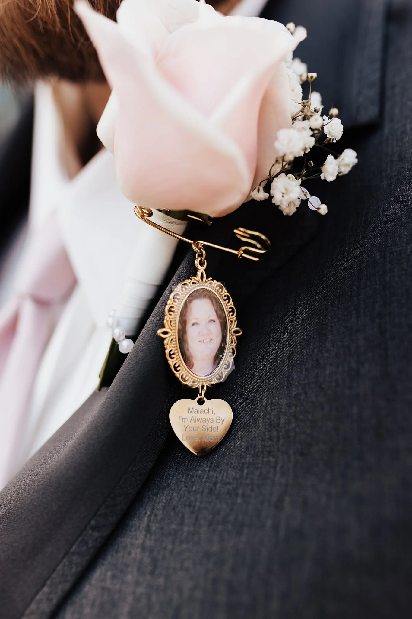Alicia+lucia+photography+-+groom+style+-+destination+wedding+-+southwest+wedding_0064.jpg