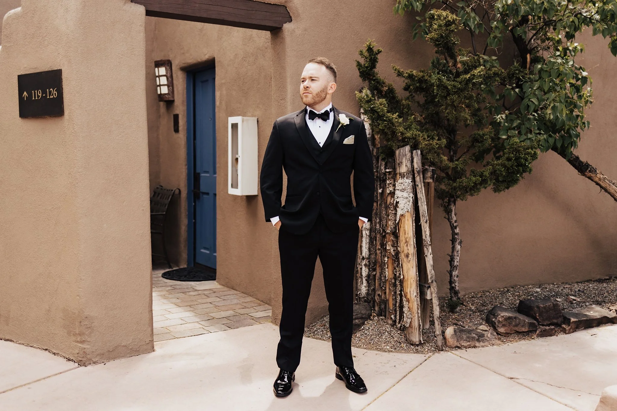 Alicia+lucia+photography+-+groom+style+-+destination+wedding+-+southwest+wedding_0069.jpg