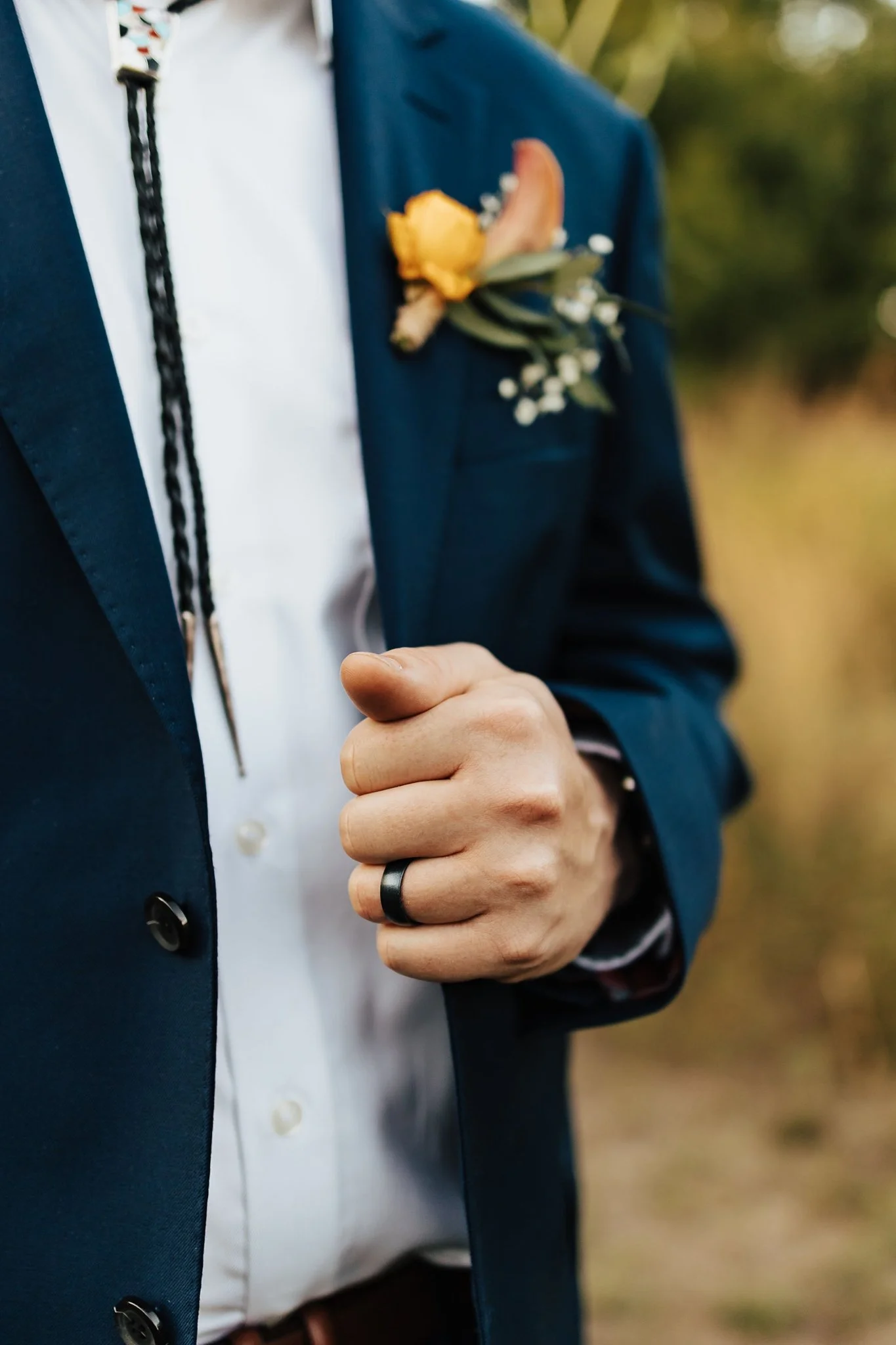 Alicia+lucia+photography+-+groom+style+-+destination+wedding+-+southwest+wedding_0106.jpg
