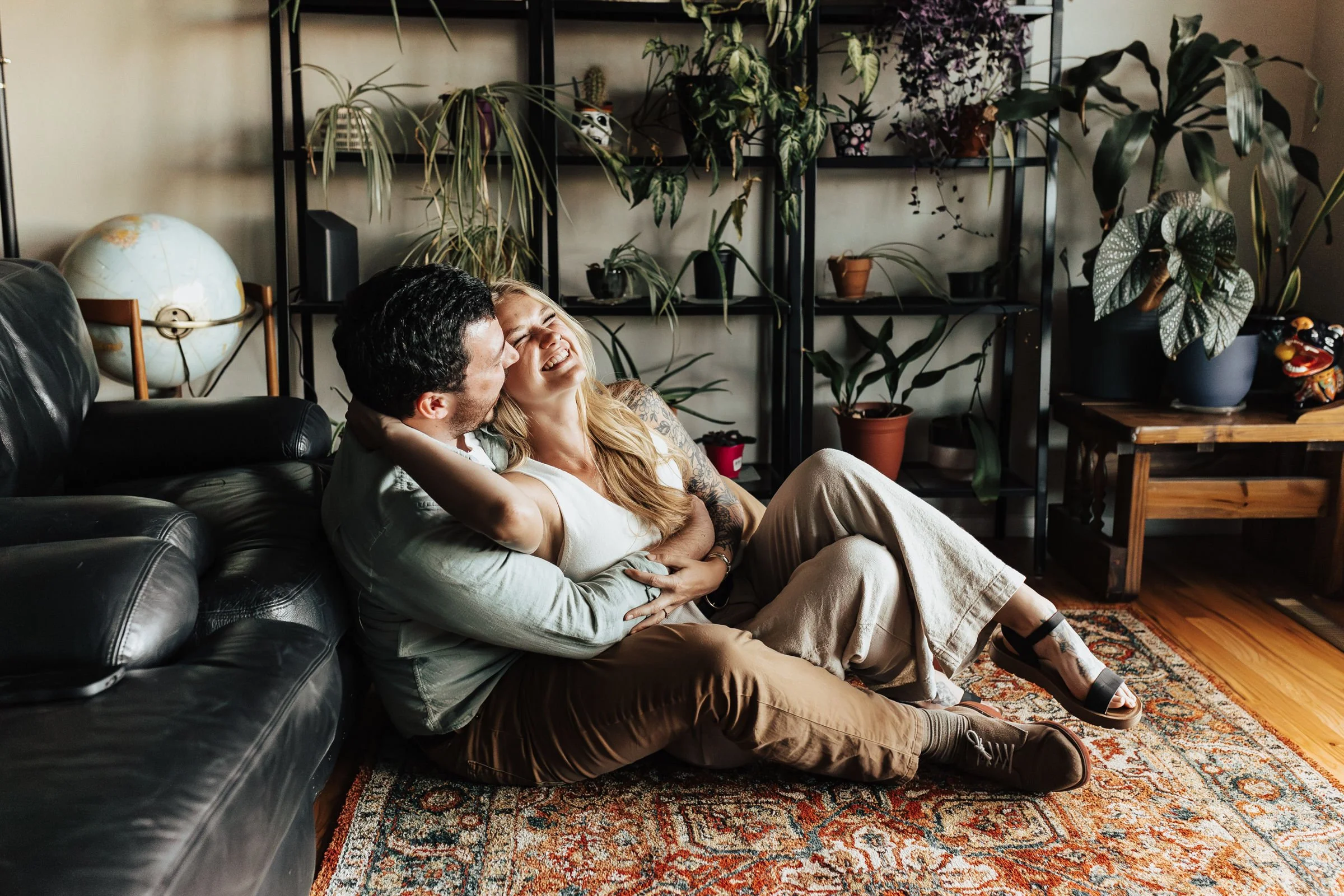 Engagement Inspo - a Cozy Home Engagement Session