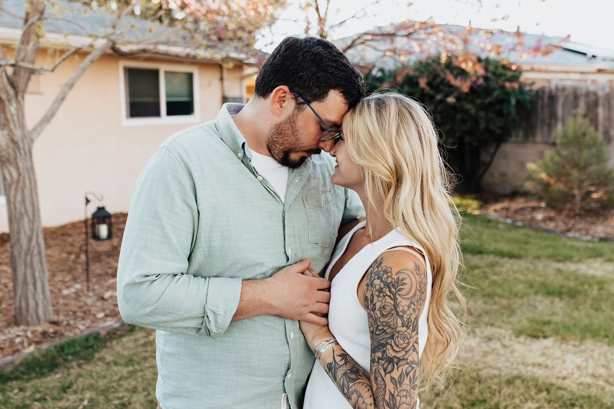 Alicia+lucia+photography+-+home+-+engagement+-+southwest+engagement+-+backyard+wedding_0001.jpg