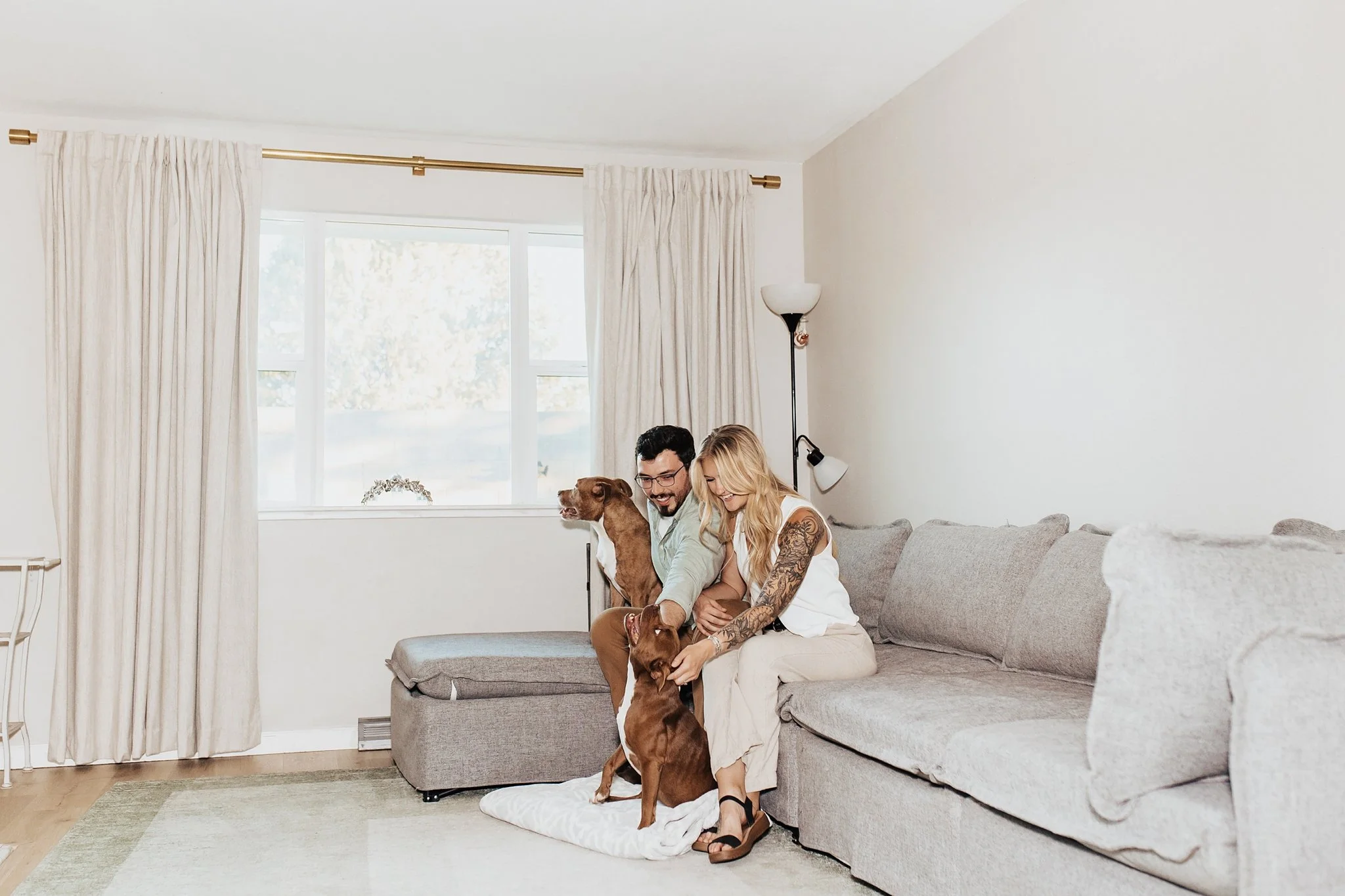 Alicia+lucia+photography+-+home+-+engagement+-+southwest+engagement+-+backyard+wedding_0052.jpg