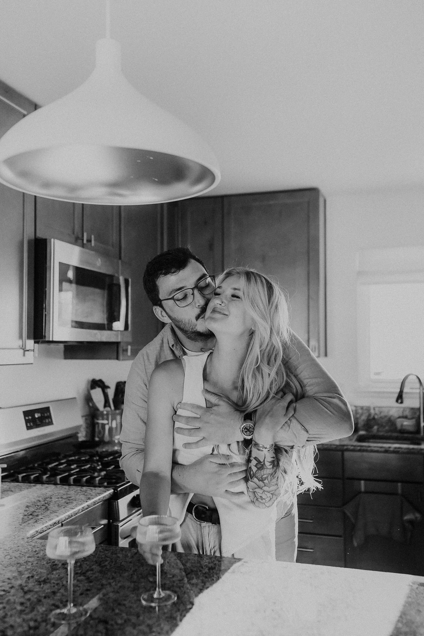 Alicia+lucia+photography+-+home+-+engagement+-+southwest+engagement+-+backyard+wedding_0059.jpg