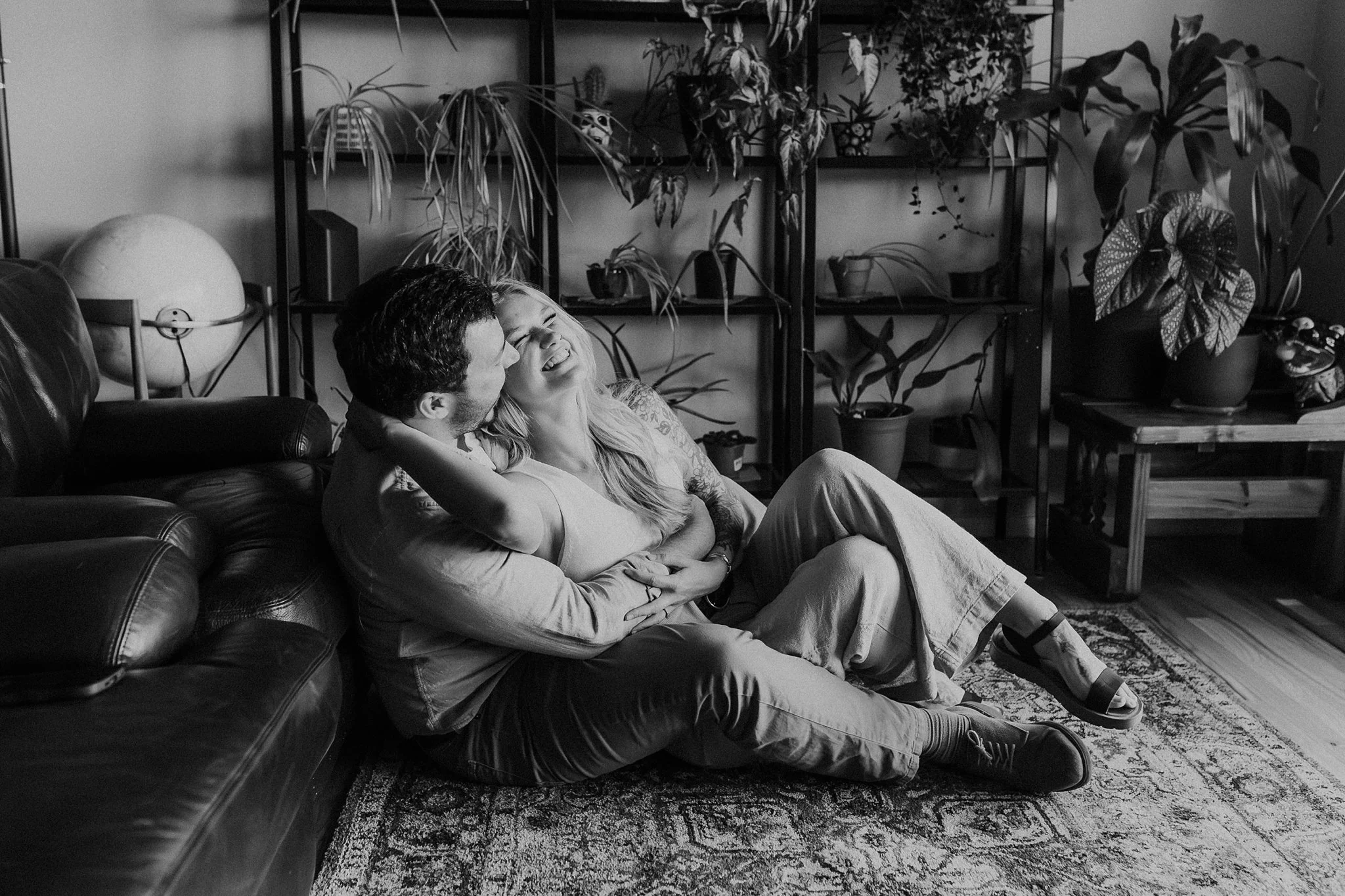 Alicia+lucia+photography+-+home+-+engagement+-+southwest+engagement+-+backyard+wedding_0077.jpg