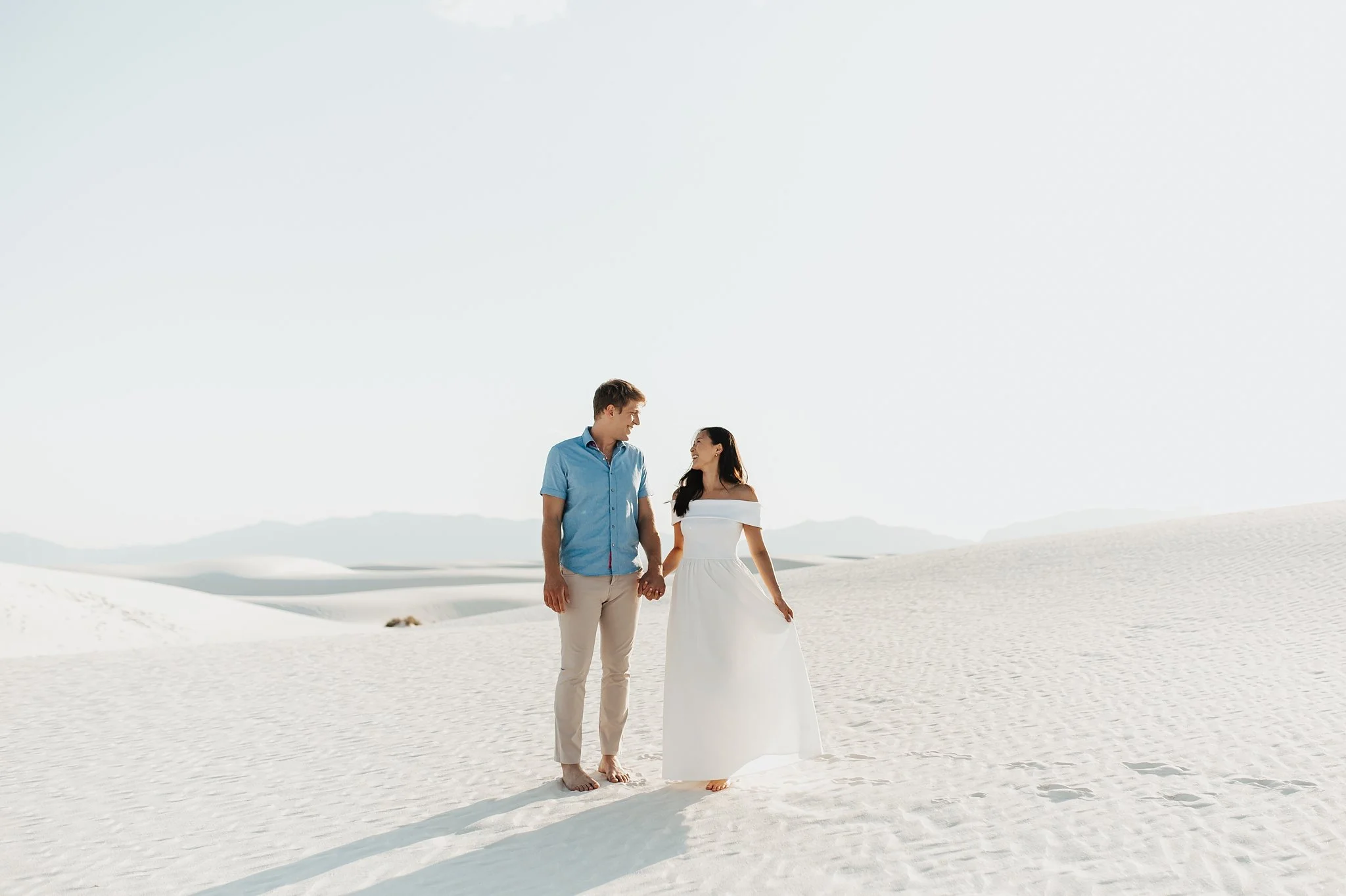 Alicia+lucia+photography+-+white+sands+-+white+sands+national+park+-+white+sands+engagement_0006.jpg