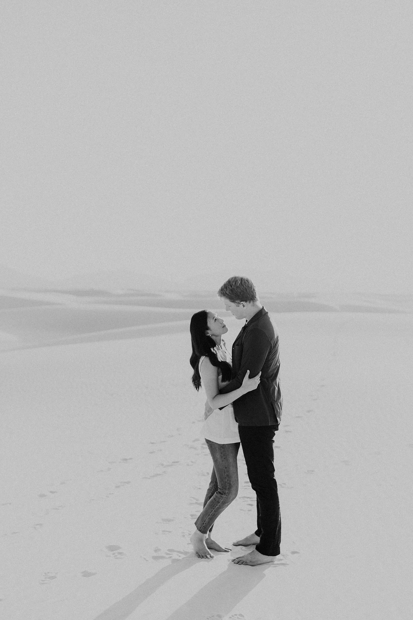 Alicia+lucia+photography+-+white+sands+-+white+sands+national+park+-+white+sands+engagement_0035.jpg