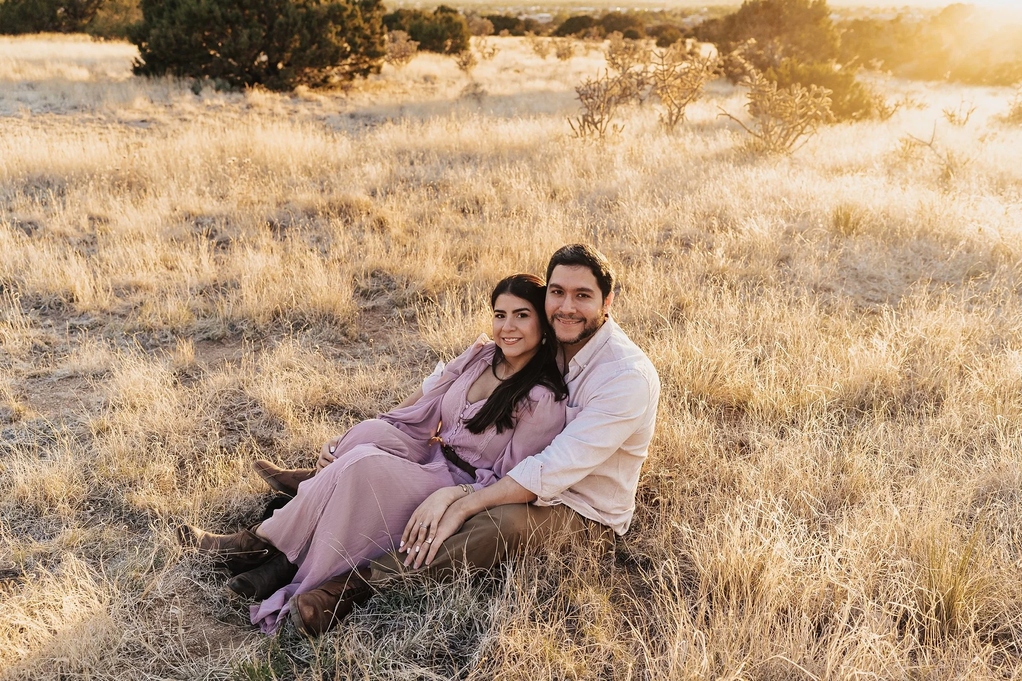 Alicia+lucia+photography+-+desert+engagement+-+southwest+engagement+-+santa+fe+engagement_0033.jpg