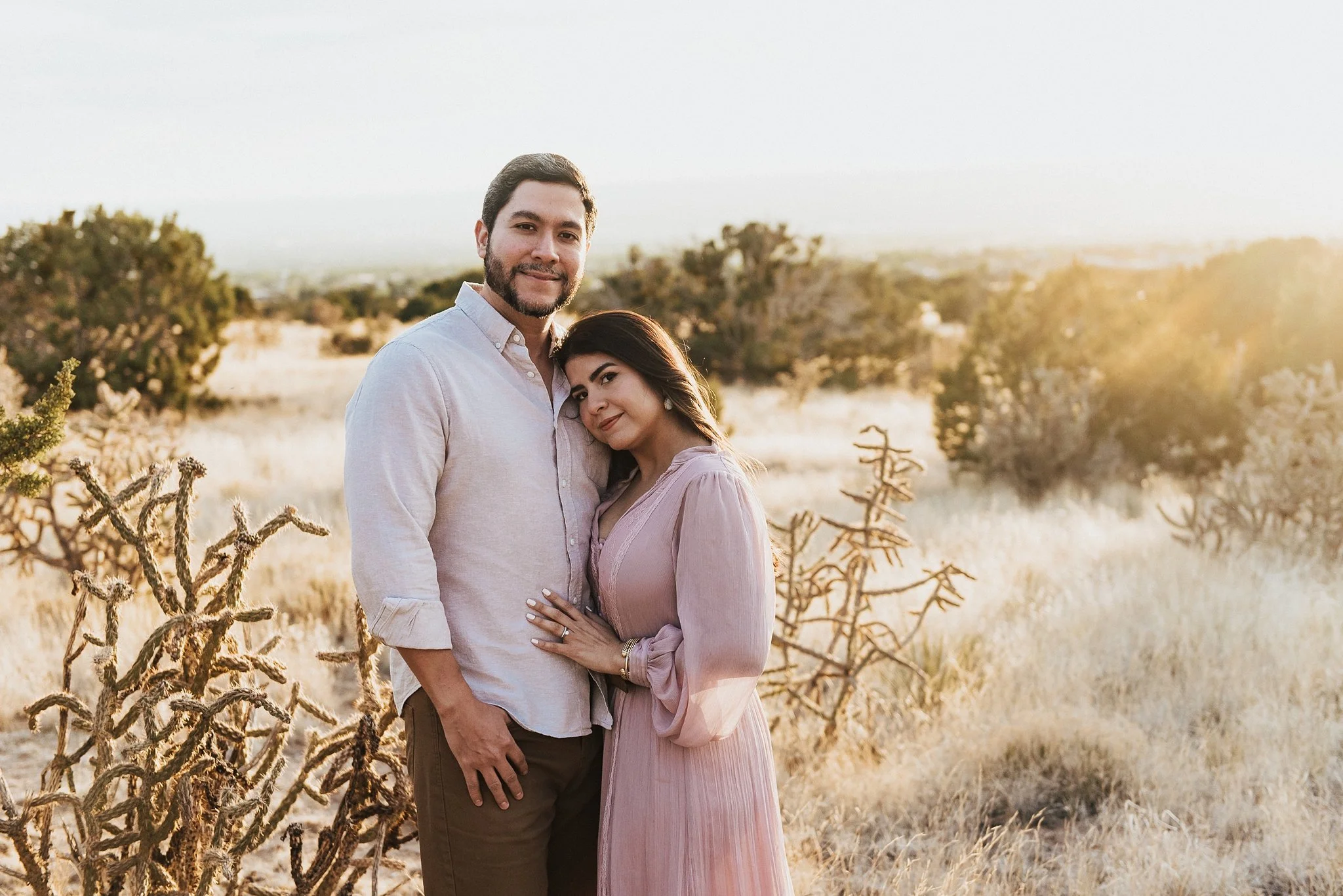 Alicia+lucia+photography+-+desert+engagement+-+southwest+engagement+-+santa+fe+engagement_0035.jpg