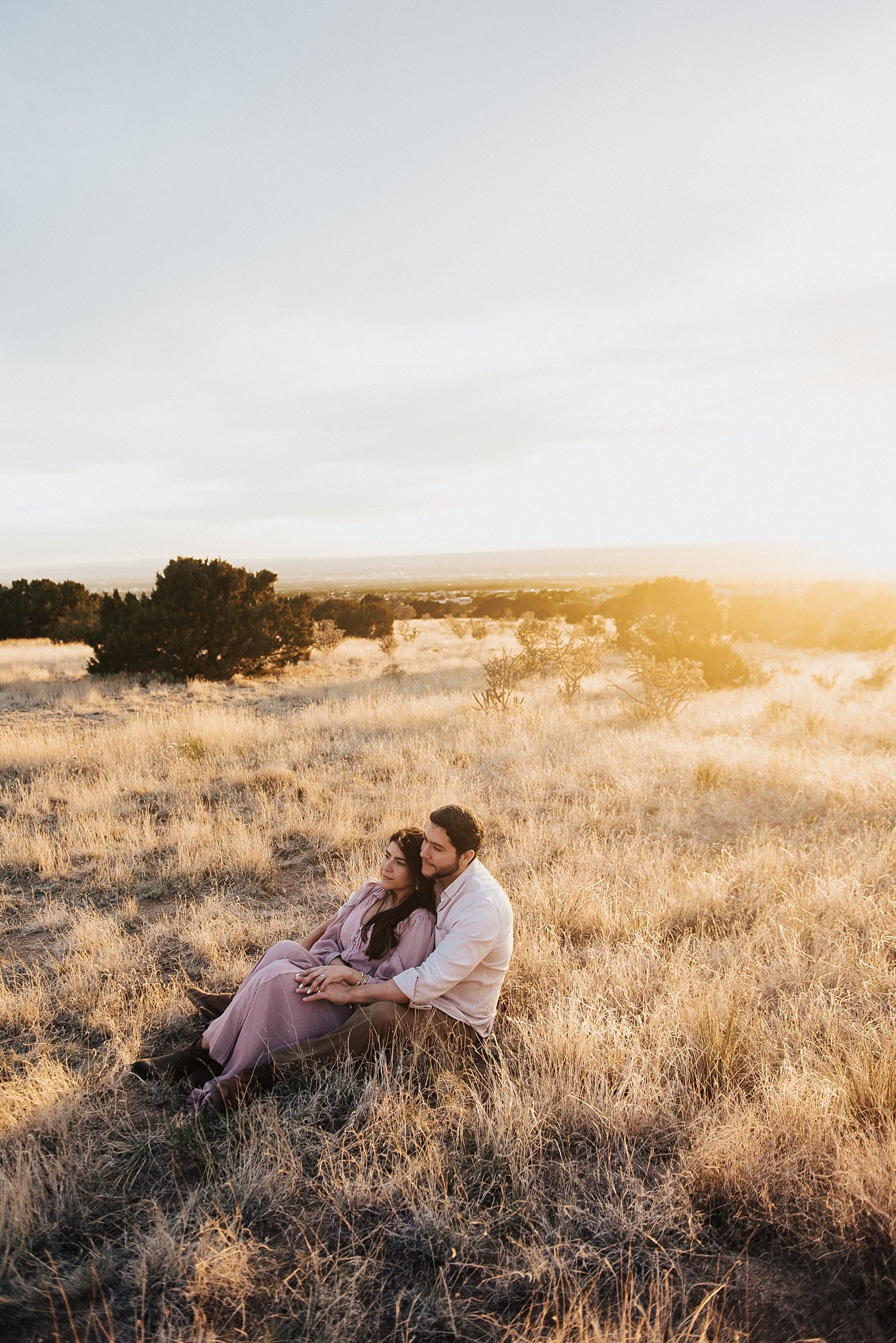 Alicia+lucia+photography+-+desert+engagement+-+southwest+engagement+-+santa+fe+engagement_0066.jpg