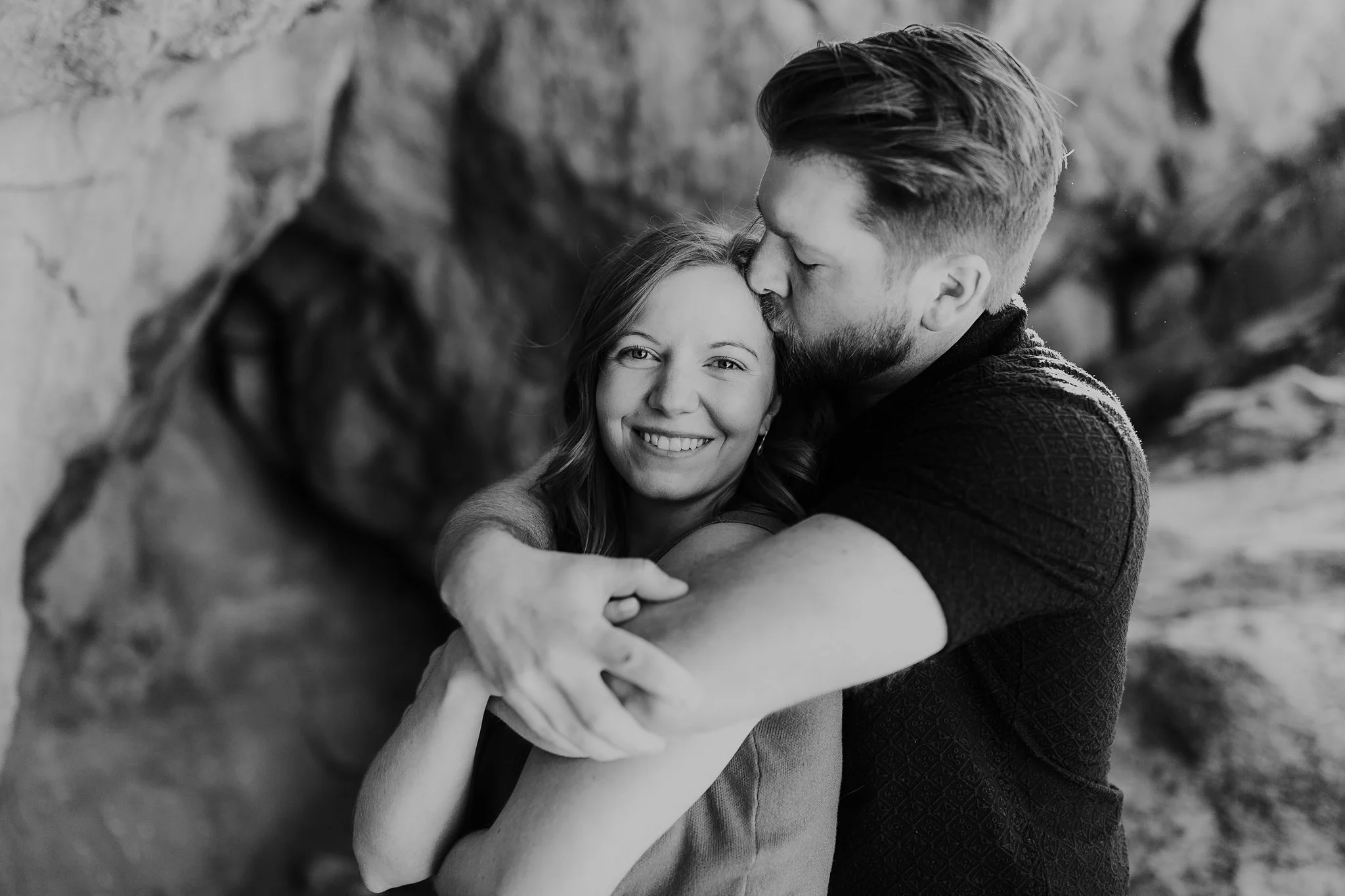 Alicia+lucia+photography+-+desert+engagement+-+southwest+engagement+-+san+lorenzo+canyon+engagement_0006.jpg