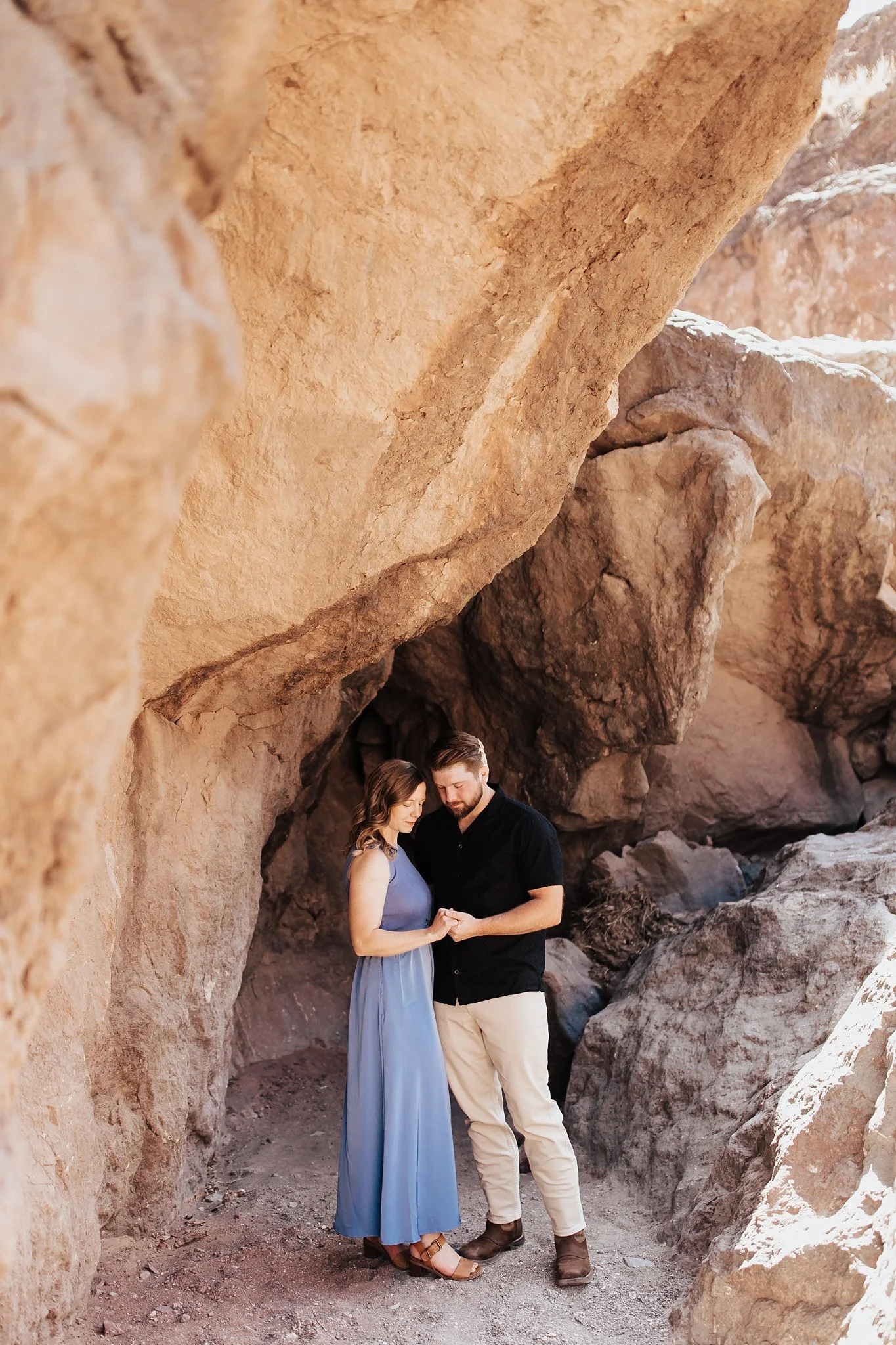 Alicia+lucia+photography+-+desert+engagement+-+southwest+engagement+-+san+lorenzo+canyon+engagement_0007.jpg