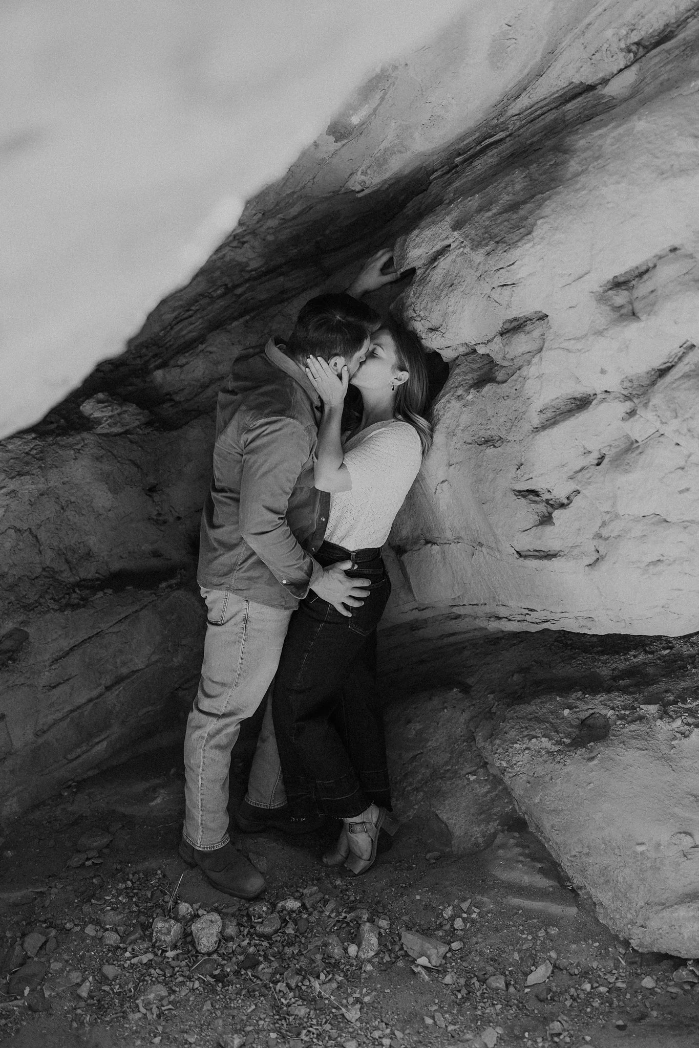 Alicia+lucia+photography+-+desert+engagement+-+southwest+engagement+-+san+lorenzo+canyon+engagement_0037.jpg