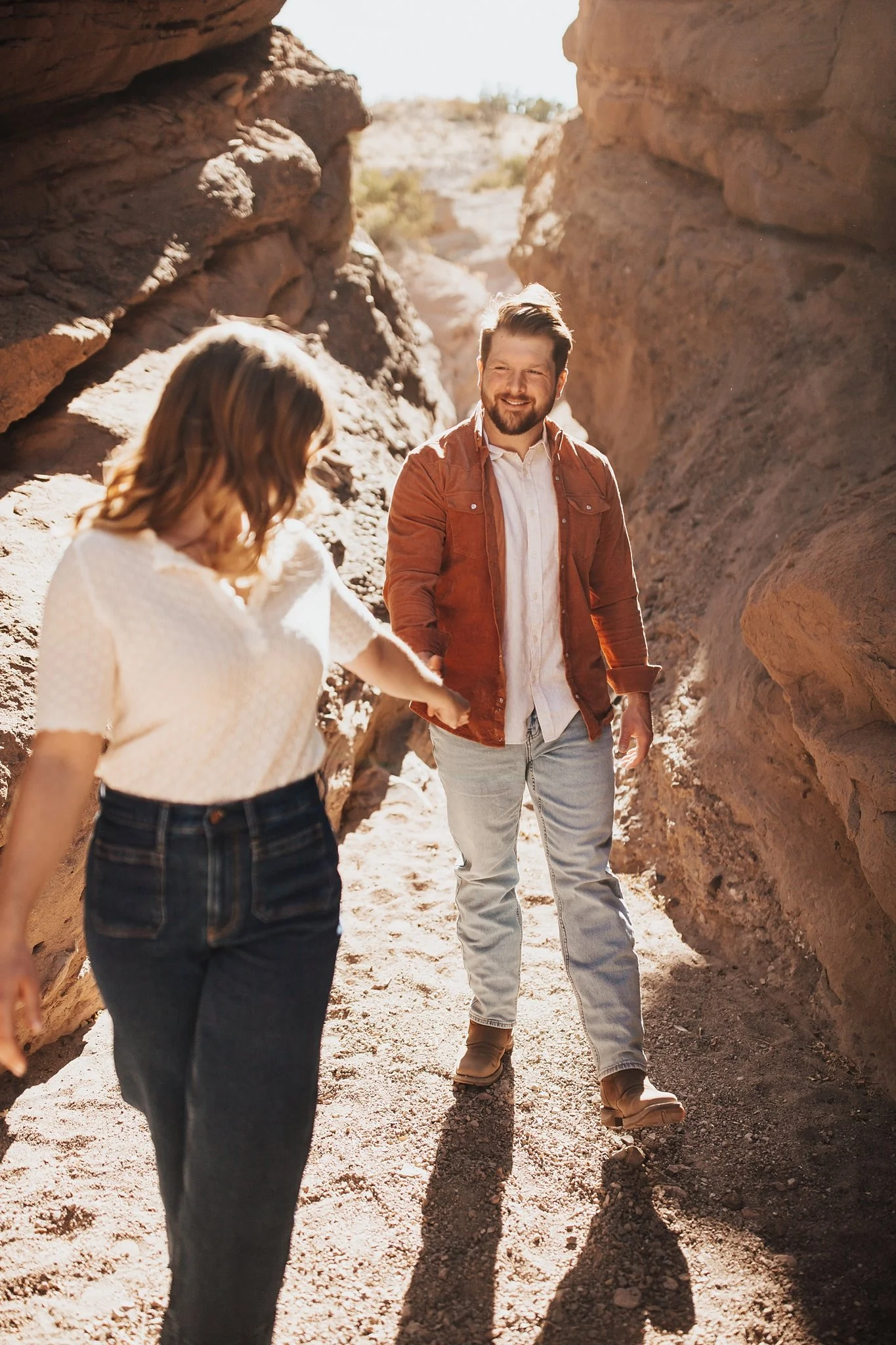 Alicia+lucia+photography+-+desert+engagement+-+southwest+engagement+-+san+lorenzo+canyon+engagement_0042.jpg