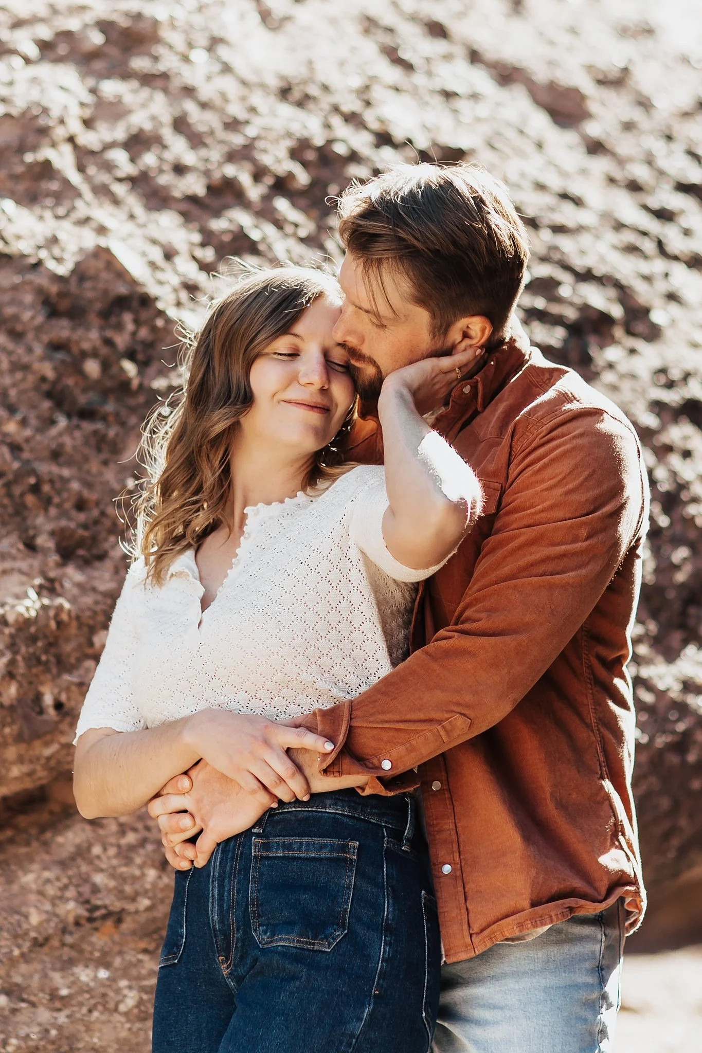 Alicia+lucia+photography+-+desert+engagement+-+southwest+engagement+-+san+lorenzo+canyon+engagement_0044.jpg