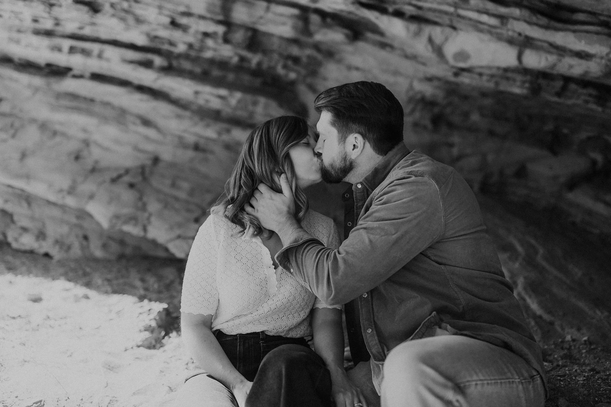 Alicia+lucia+photography+-+desert+engagement+-+southwest+engagement+-+san+lorenzo+canyon+engagement_0047.jpg