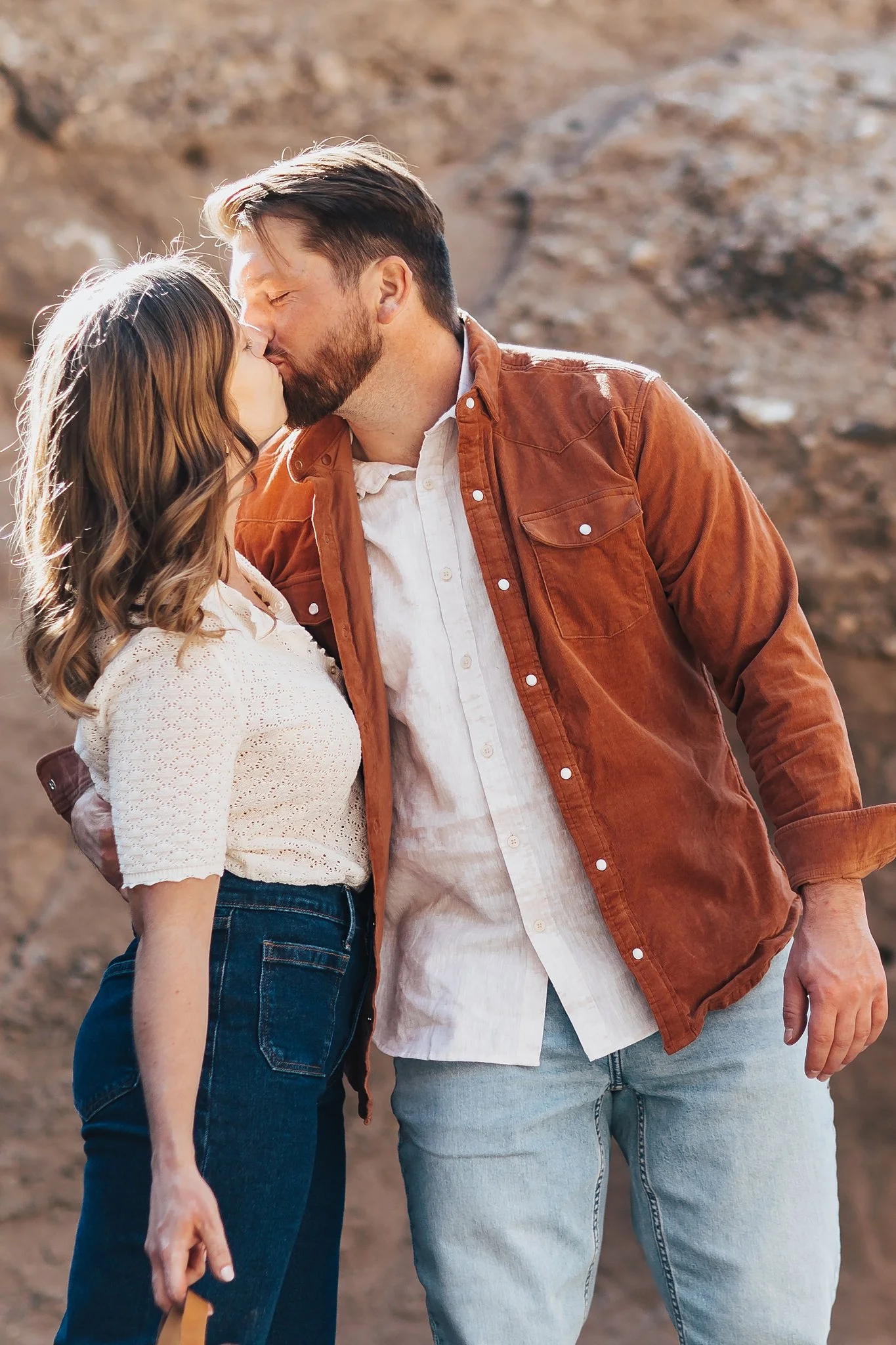 Alicia+lucia+photography+-+desert+engagement+-+southwest+engagement+-+san+lorenzo+canyon+engagement_0051.jpg
