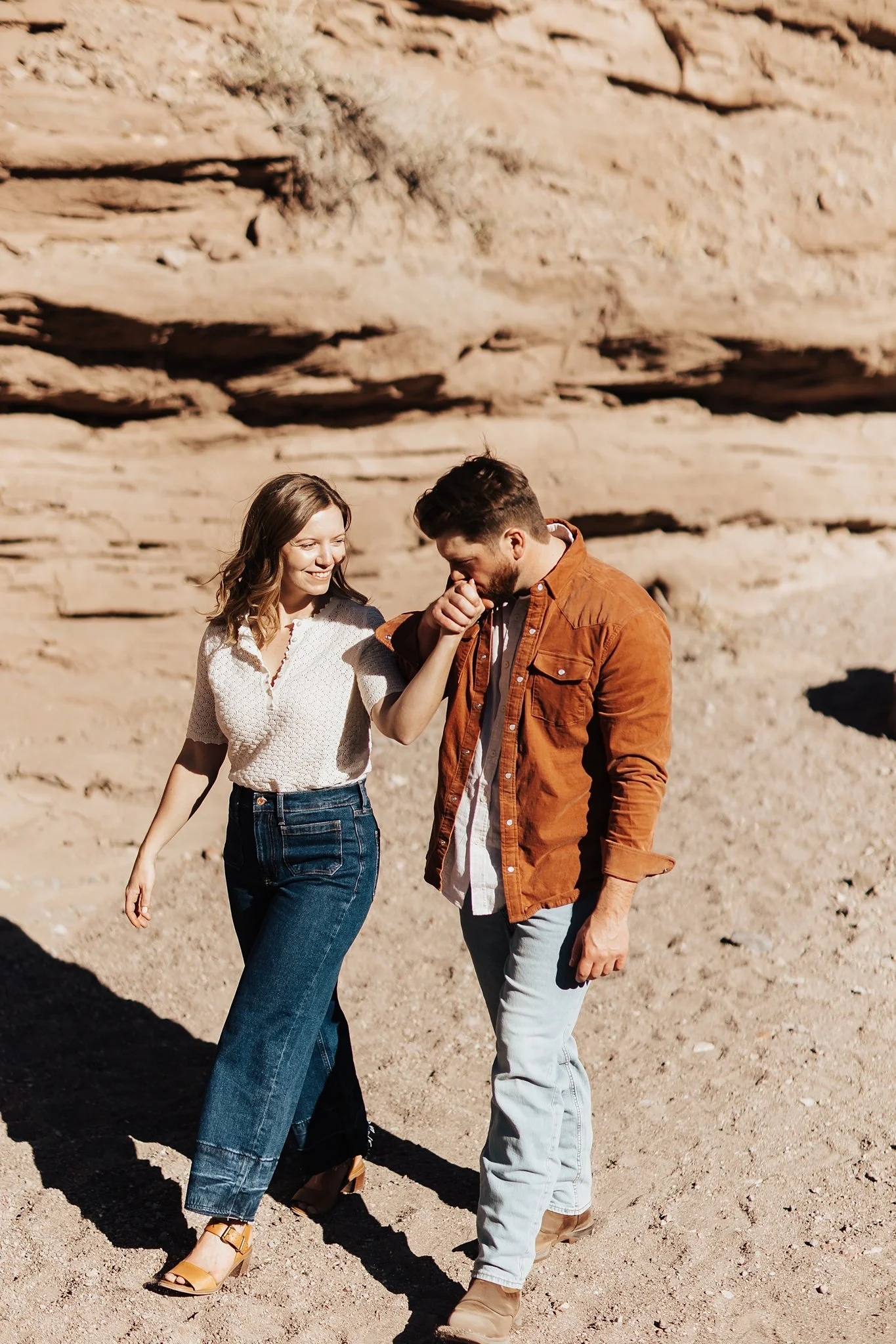 Alicia+lucia+photography+-+desert+engagement+-+southwest+engagement+-+san+lorenzo+canyon+engagement_0058.jpg
