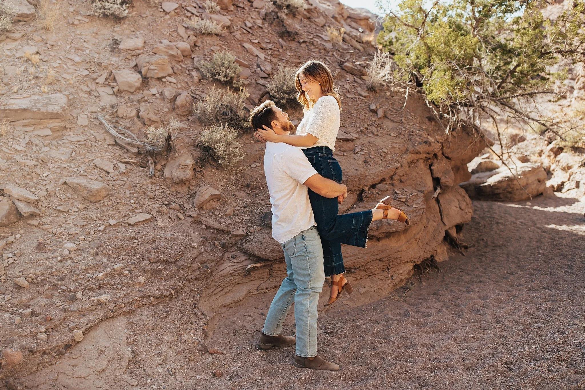 Alicia+lucia+photography+-+desert+engagement+-+southwest+engagement+-+san+lorenzo+canyon+engagement_0065.jpg