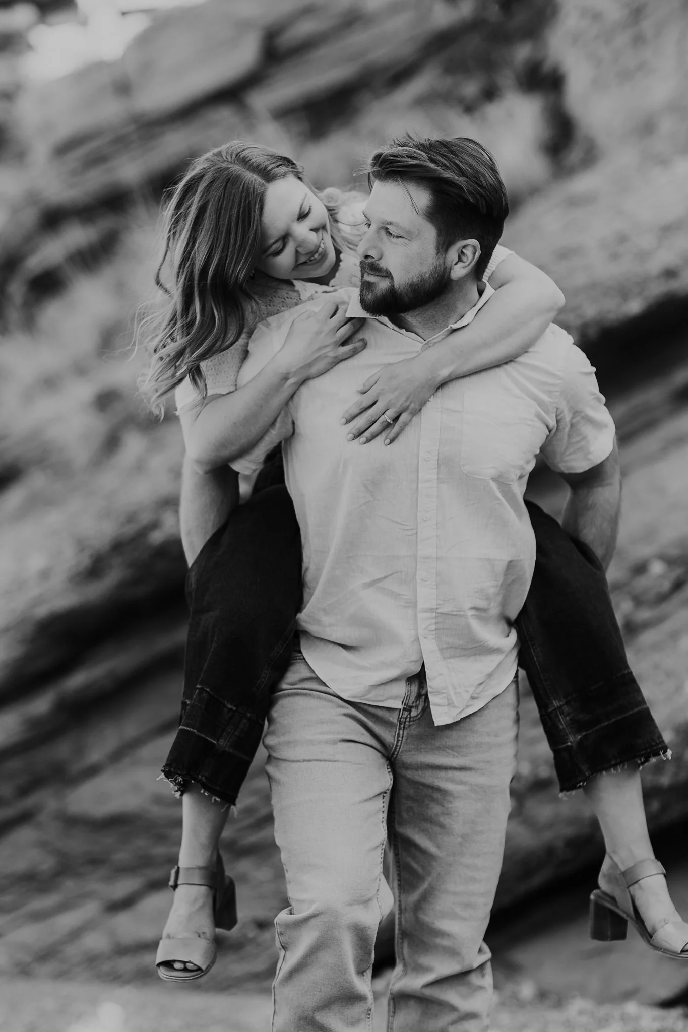Alicia+lucia+photography+-+desert+engagement+-+southwest+engagement+-+san+lorenzo+canyon+engagement_0066.jpg