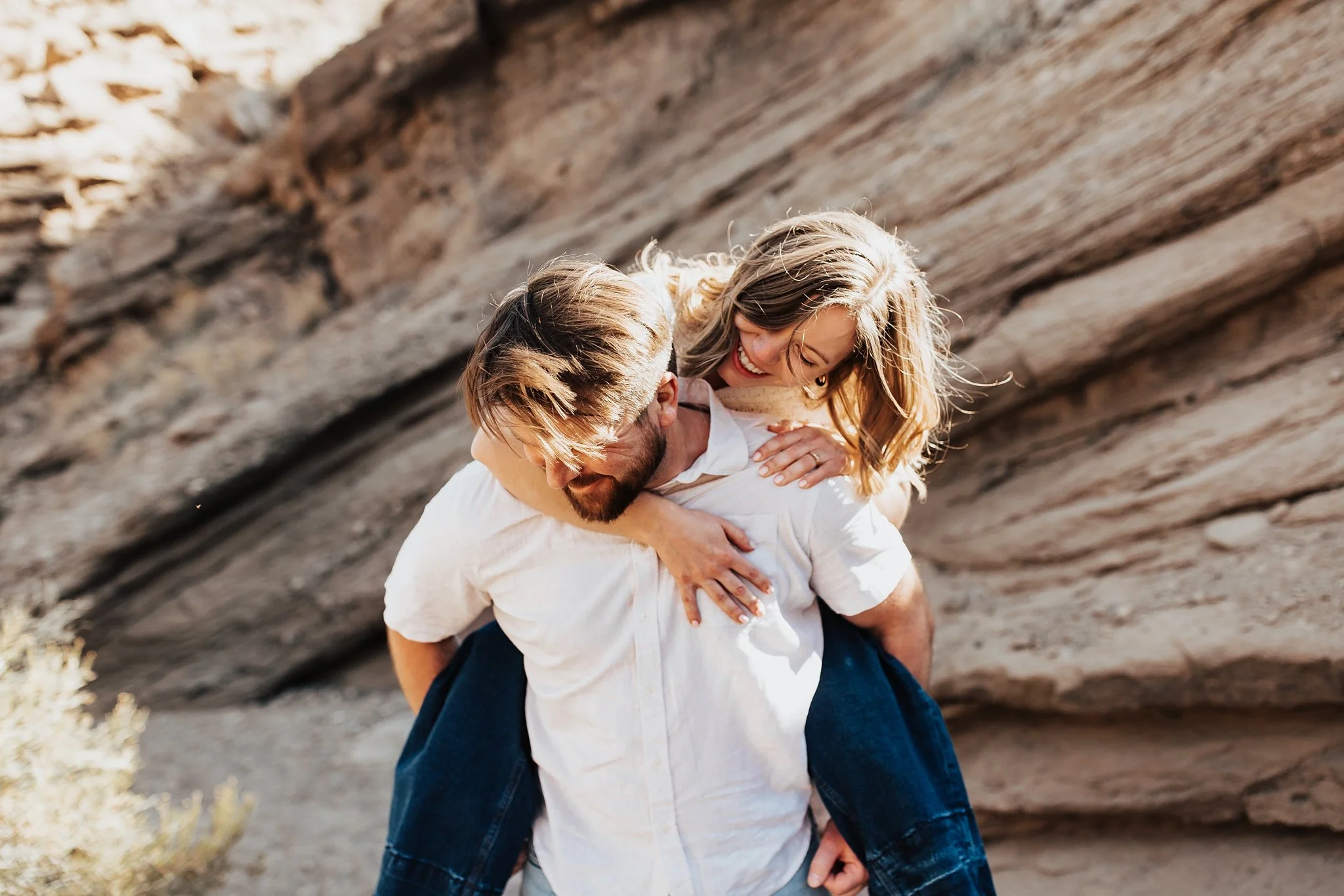 Alicia+lucia+photography+-+desert+engagement+-+southwest+engagement+-+san+lorenzo+canyon+engagement_0067.jpg