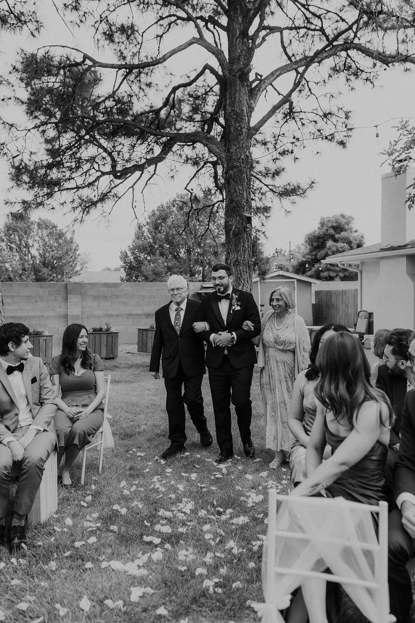 Alicia+lucia+photography+-+backyard+wedding+-+destination+wedding+-+albuquerque+wedding_0037.jpg