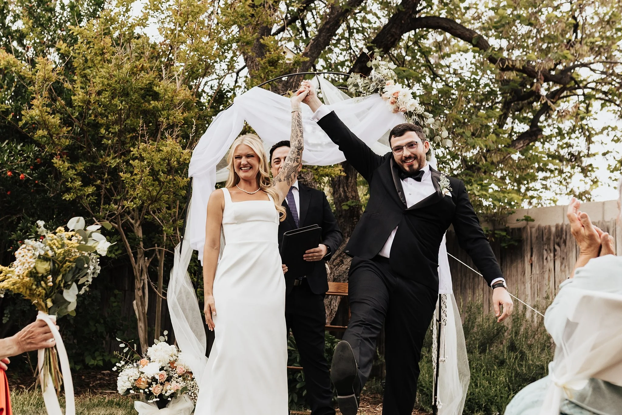 Alicia+lucia+photography+-+backyard+wedding+-+destination+wedding+-+albuquerque+wedding_0058.jpg