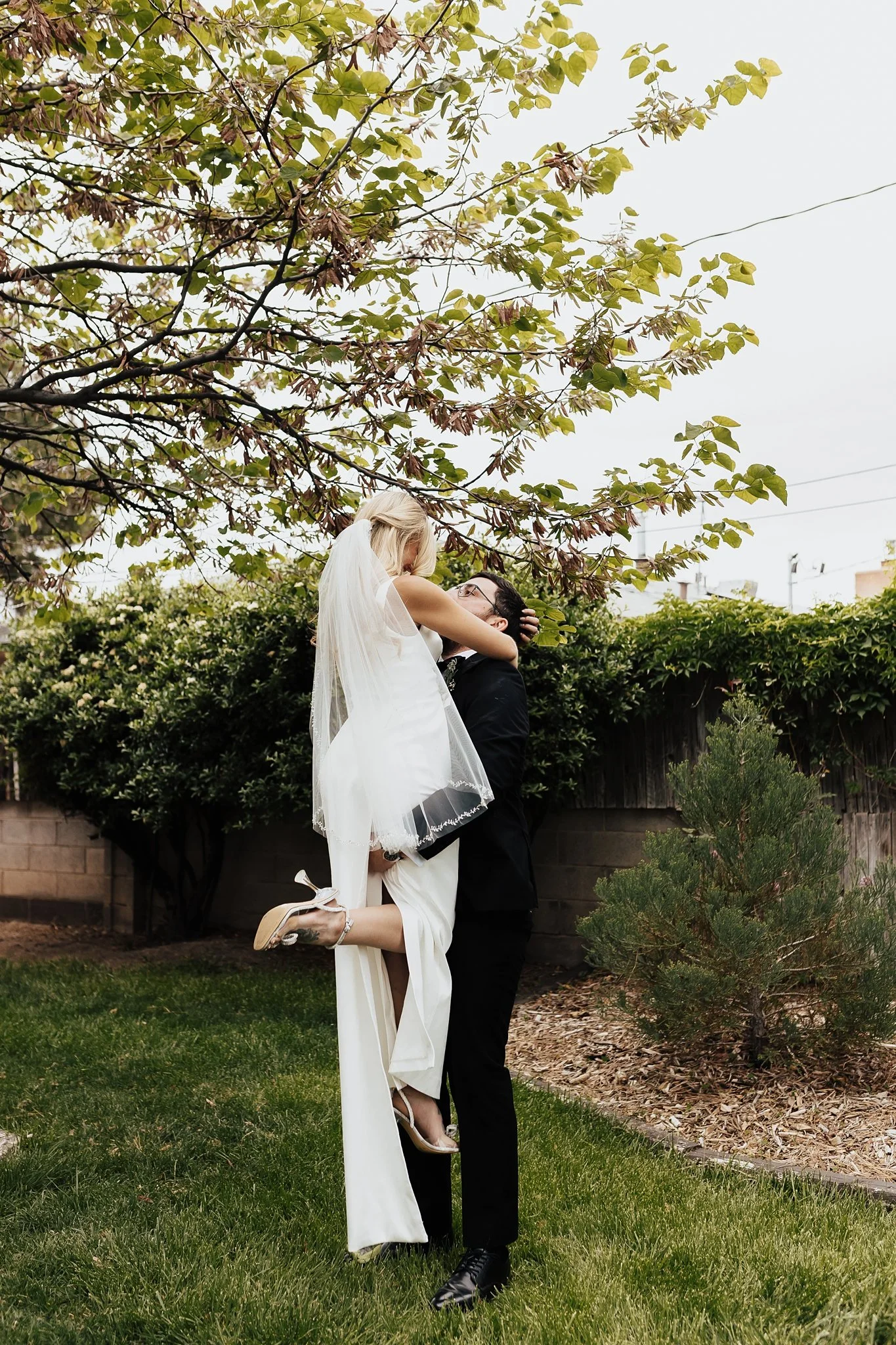 Alicia+lucia+photography+-+backyard+wedding+-+destination+wedding+-+albuquerque+wedding_0095.jpg