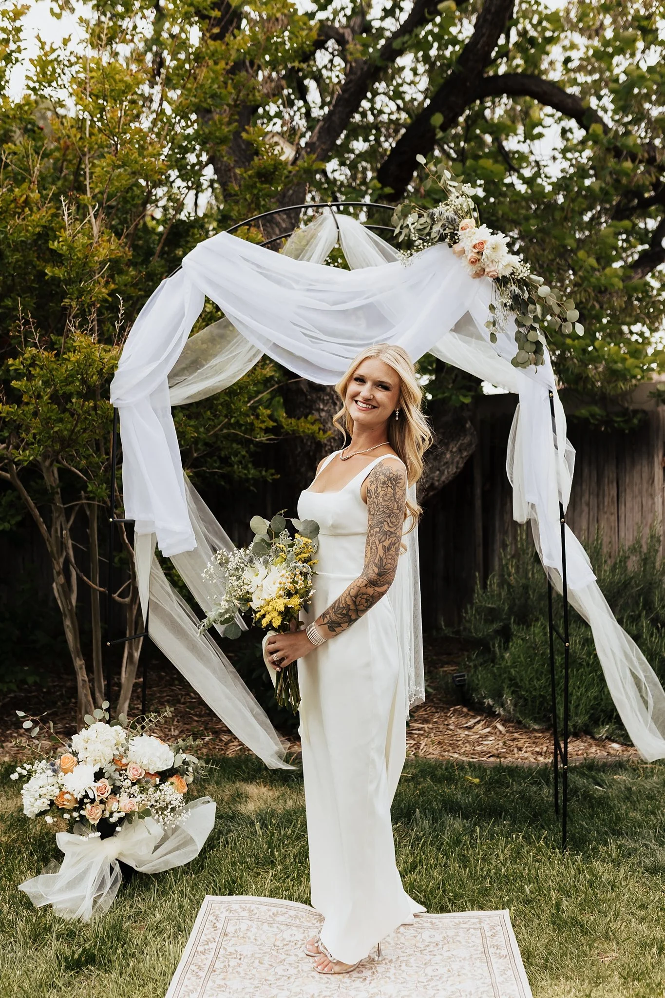 Alicia+lucia+photography+-+backyard+wedding+-+destination+wedding+-+albuquerque+wedding_0105.jpg