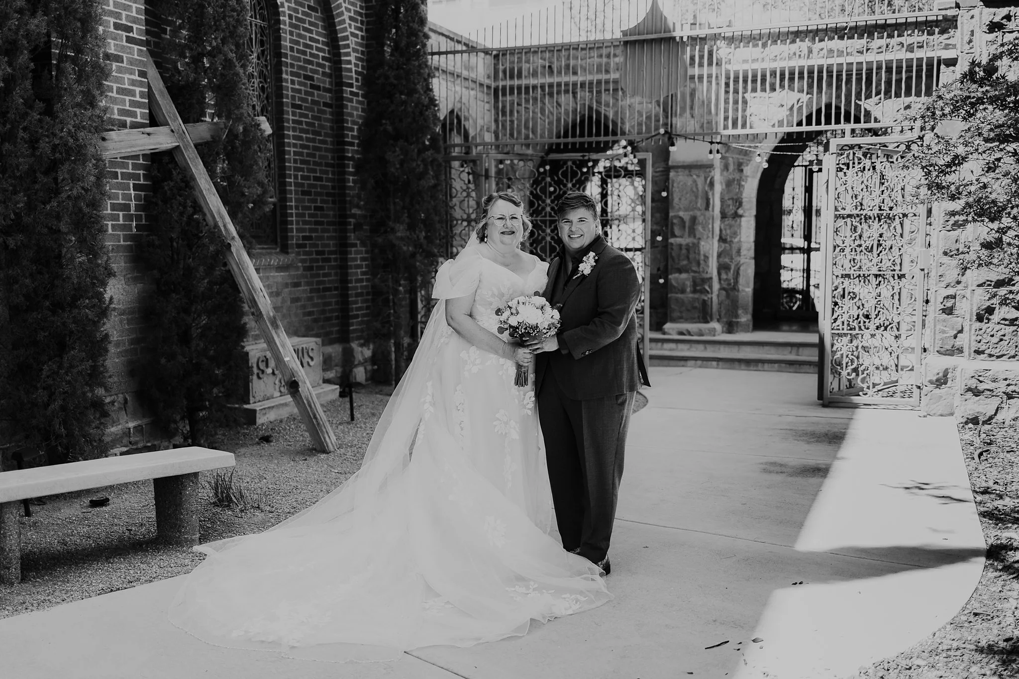 Alicia+lucia+photography+-+southwest+wedding+-+sandia+golf+club+-+destination+wedding_0033.jpg