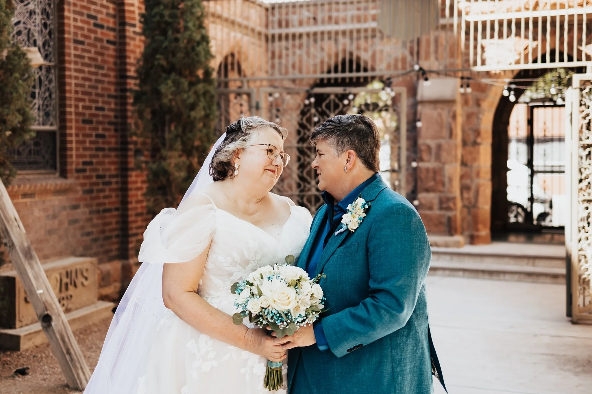 Alicia+lucia+photography+-+southwest+wedding+-+sandia+golf+club+-+destination+wedding_0035.jpg