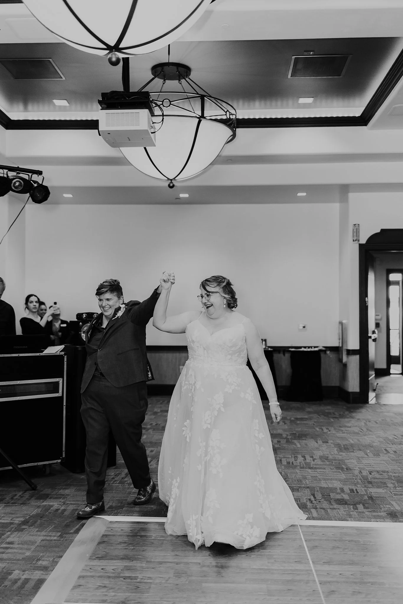 Alicia+lucia+photography+-+southwest+wedding+-+sandia+golf+club+-+destination+wedding_0101.jpg