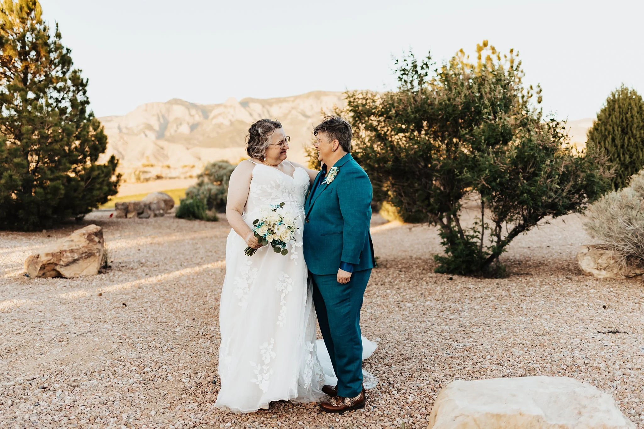 Alicia+lucia+photography+-+southwest+wedding+-+sandia+golf+club+-+destination+wedding_0113.jpg
