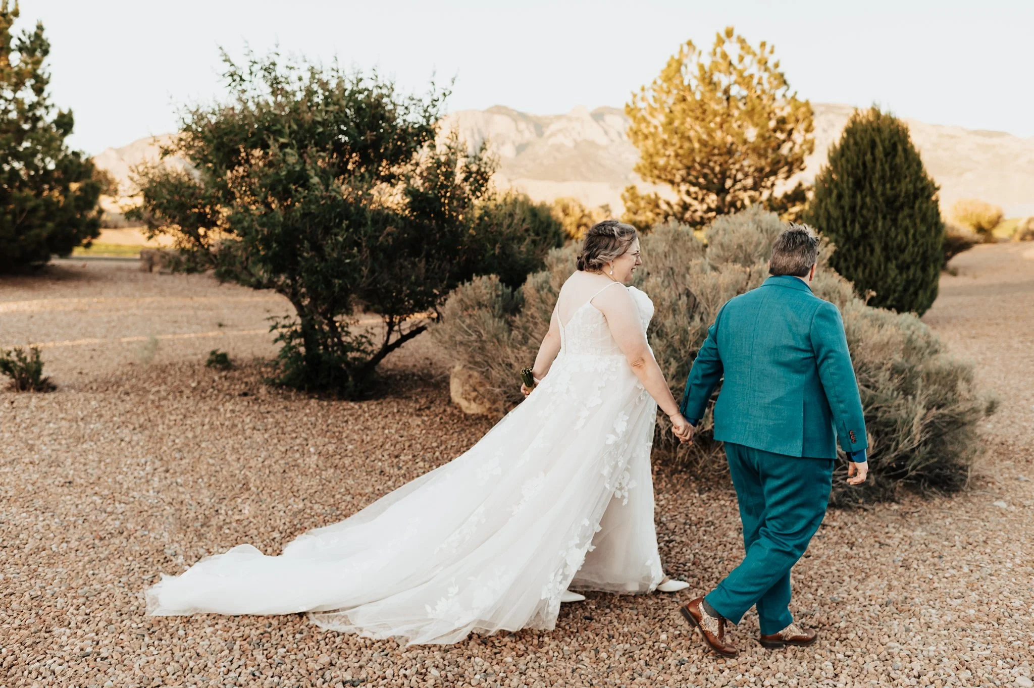 Alicia+lucia+photography+-+southwest+wedding+-+sandia+golf+club+-+destination+wedding_0116.jpg