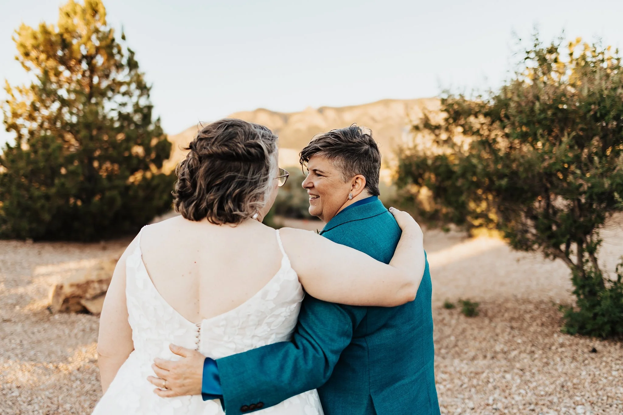 Alicia+lucia+photography+-+southwest+wedding+-+sandia+golf+club+-+destination+wedding_0122.jpg