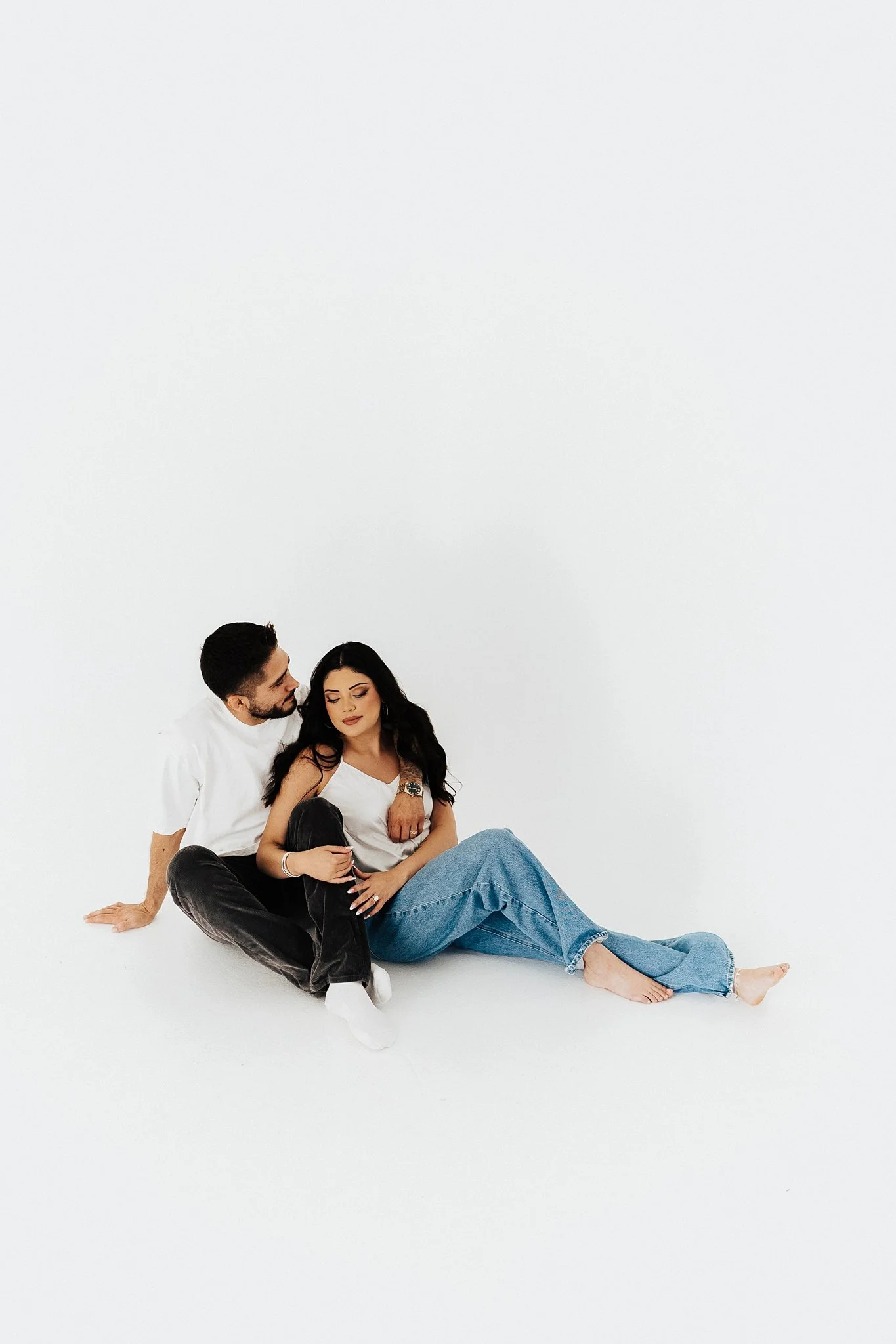 Alicia+lucia+photography+-+studio+engagement+-+studio+portraits+-+studio+wedding_0004.jpg