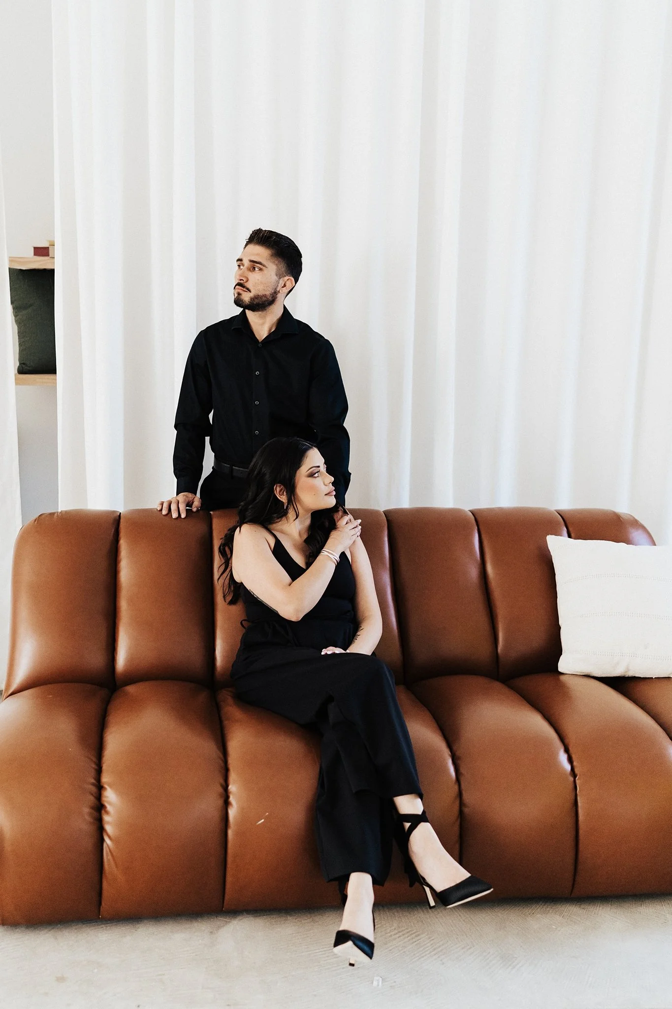 Alicia+lucia+photography+-+studio+engagement+-+studio+portraits+-+studio+wedding_0052.jpg