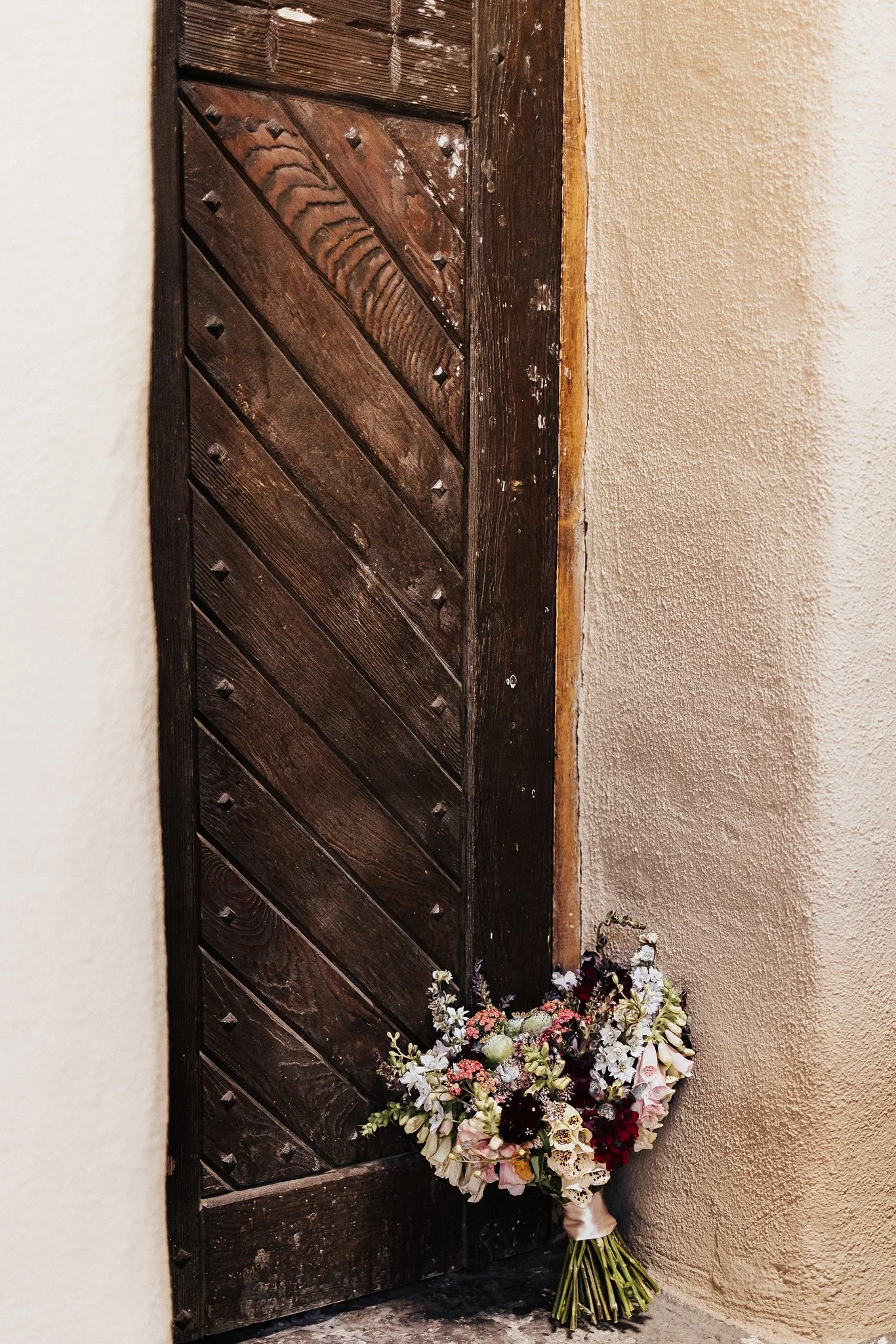Alicia+lucia+photography+-+old+town+elopement+-+old+town+albuquerque++downtown+elopement_0007.jpg
