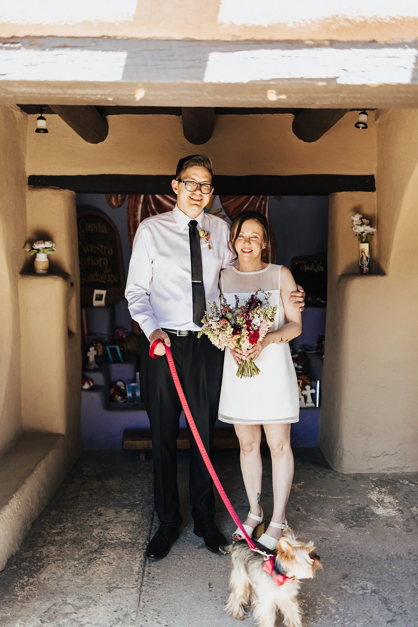 Alicia+lucia+photography+-+old+town+elopement+-+old+town+albuquerque++downtown+elopement_0020.jpg