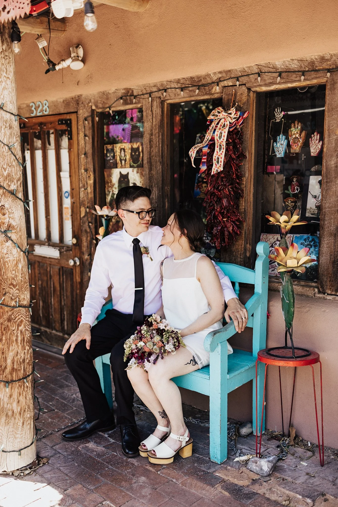 Alicia+lucia+photography+-+old+town+elopement+-+old+town+albuquerque++downtown+elopement_0040.jpg