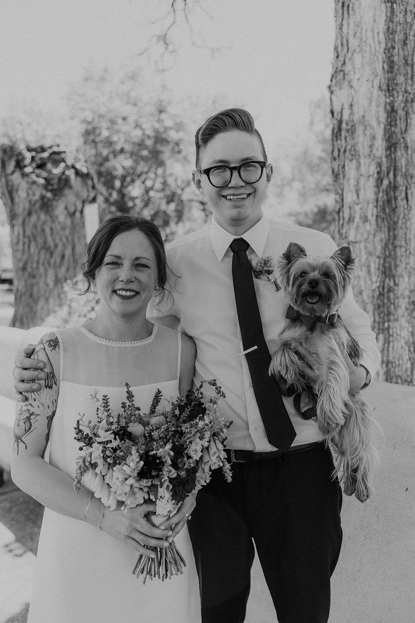 Alicia+lucia+photography+-+old+town+elopement+-+old+town+albuquerque++downtown+elopement_0045.jpg