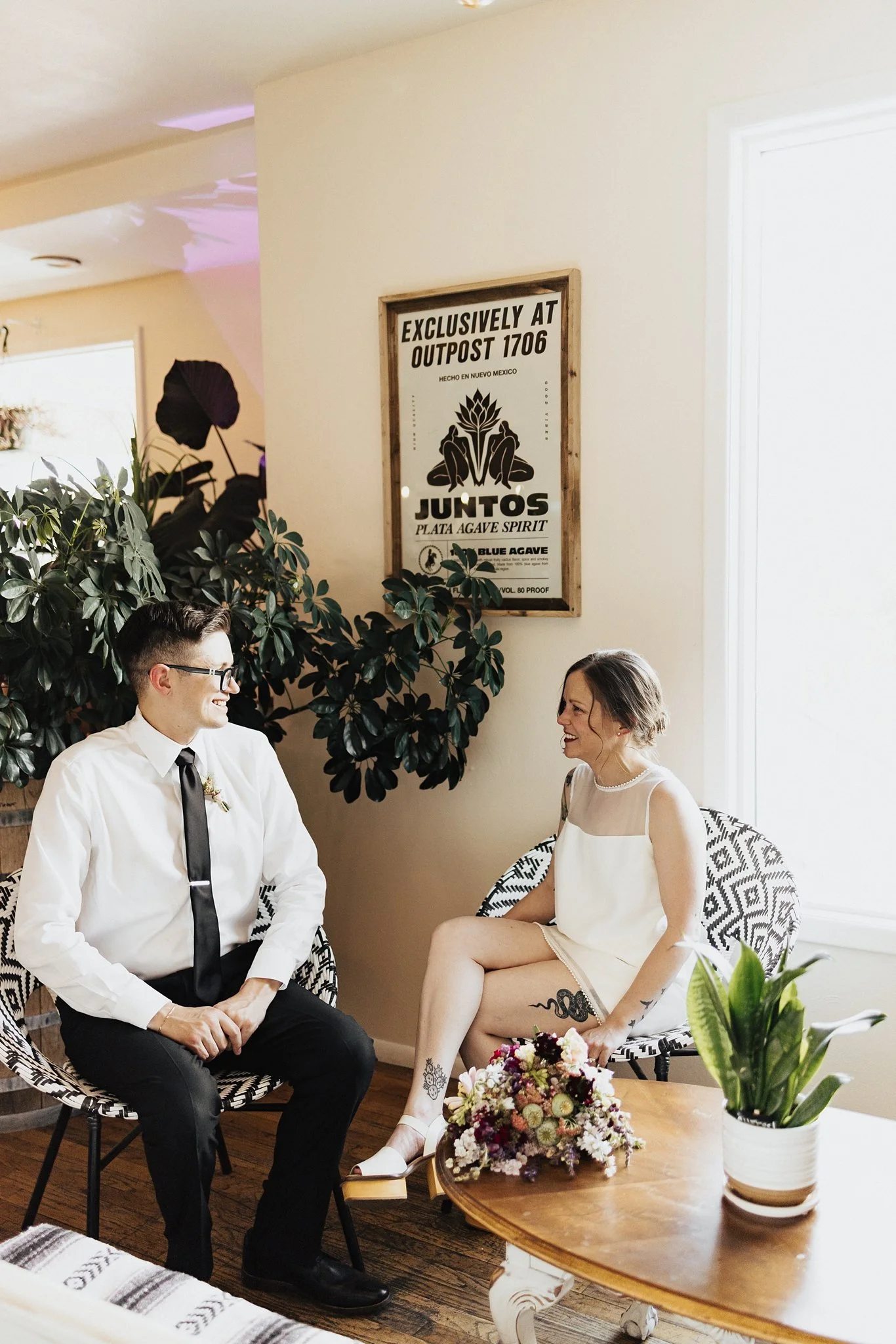 Alicia+lucia+photography+-+old+town+elopement+-+old+town+albuquerque++downtown+elopement_0060.jpg