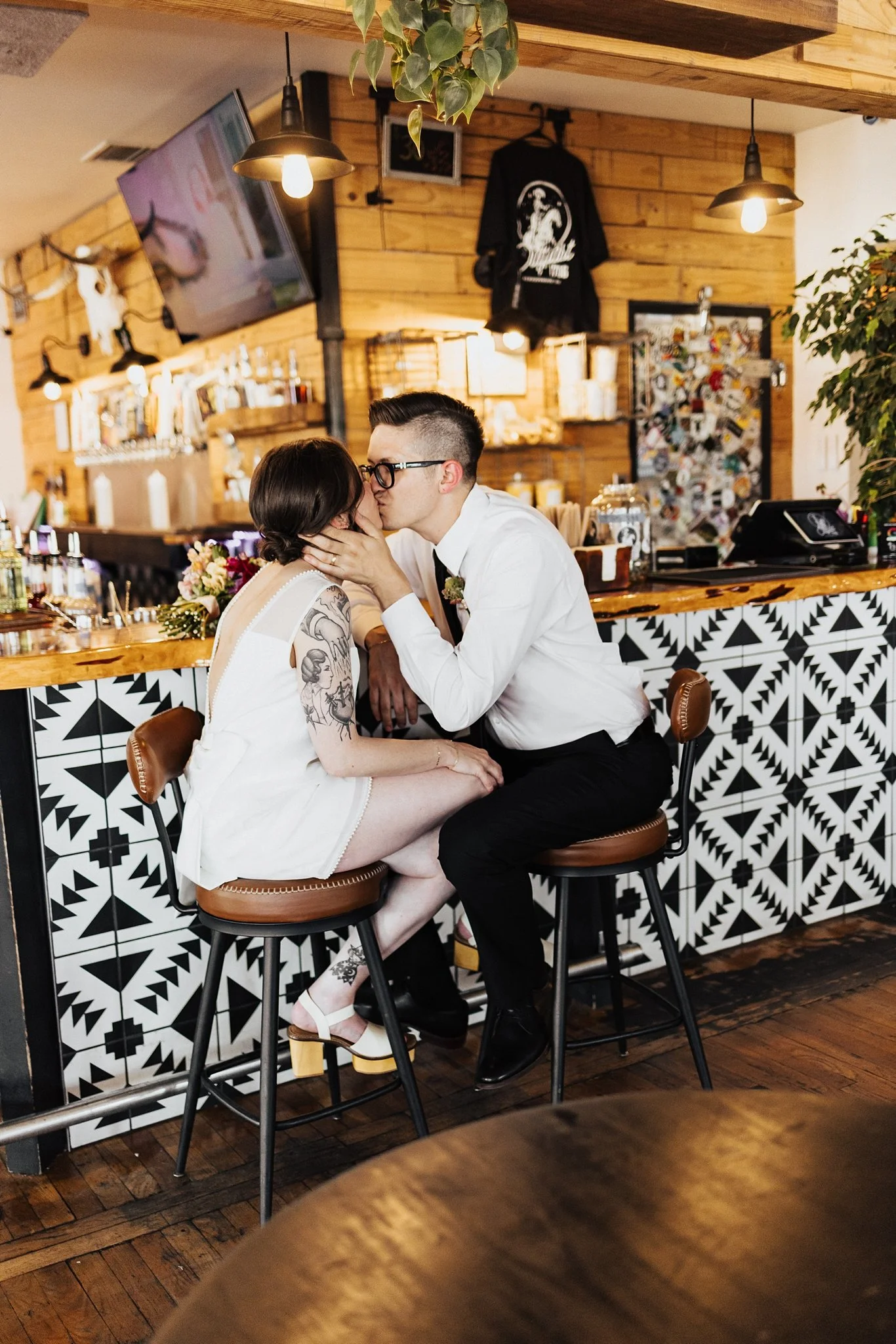 Alicia+lucia+photography+-+old+town+elopement+-+old+town+albuquerque++downtown+elopement_0061.jpg